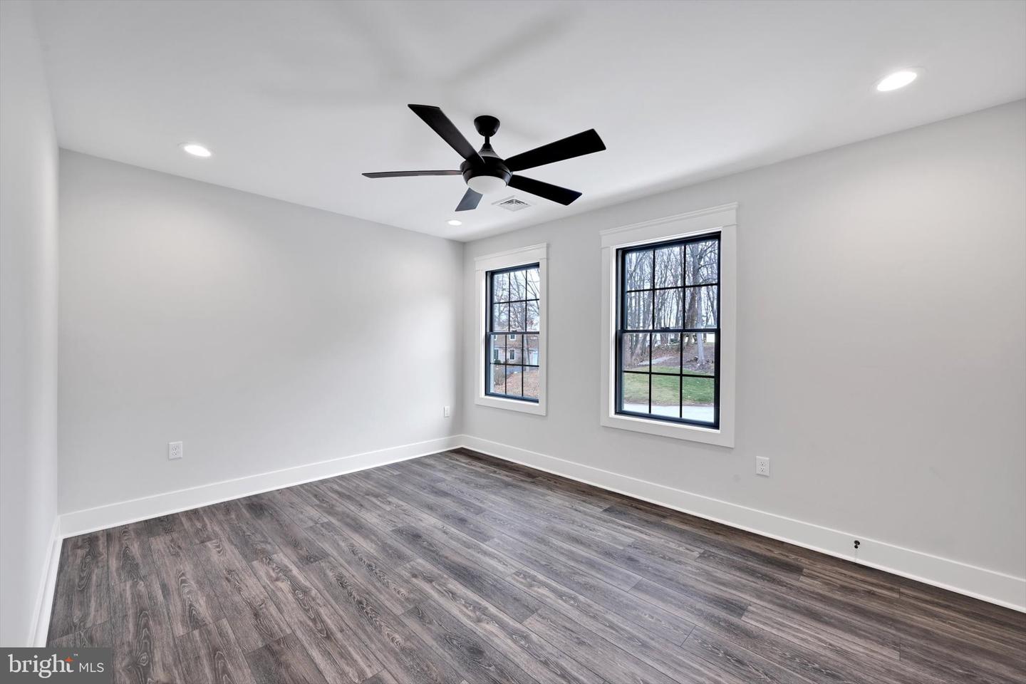 NEW CUMBERLAND, Pennsylvania, 17070, United States, 4 Bedrooms Bedrooms, ,4 BathroomsBathrooms,Residential,For Sale,2005411