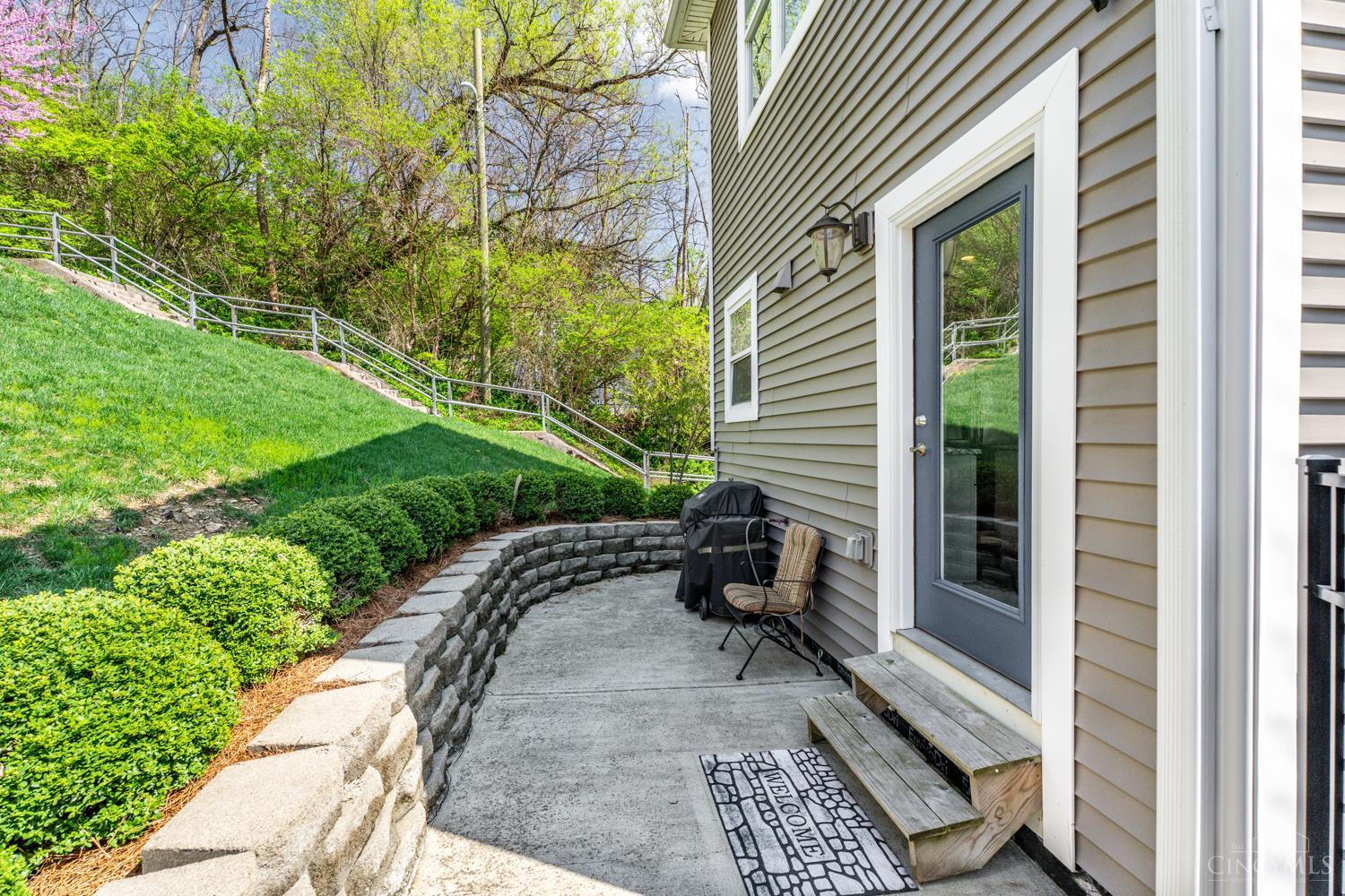 Cincinnati, Ohio, 45202, United States, 3 Bedrooms Bedrooms, ,4 BathroomsBathrooms,Residential,For Sale,1968931