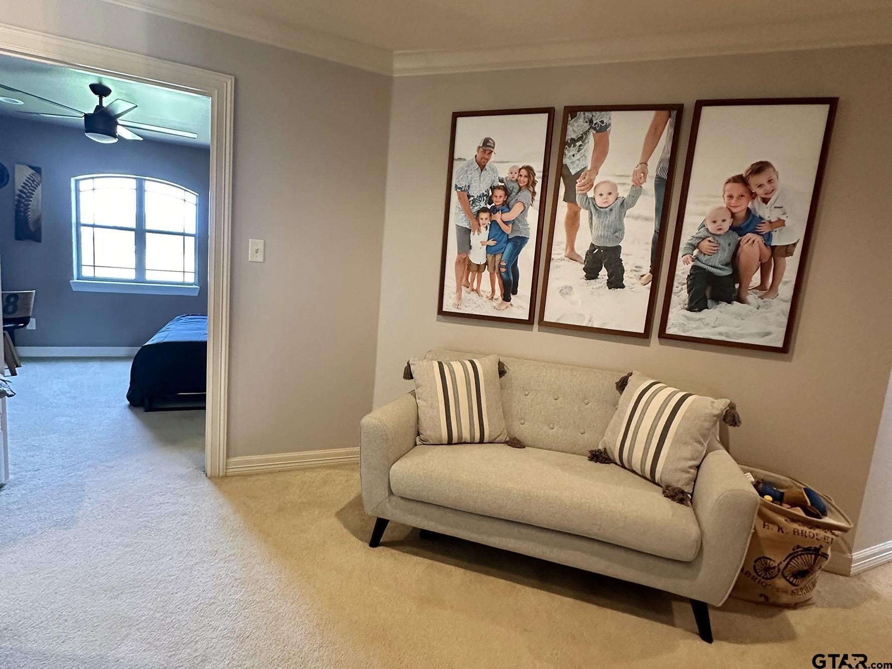 Pittsburg, Texas, 75686, United States, 5 Bedrooms Bedrooms, ,4 BathroomsBathrooms,Residential,For Sale,1978911