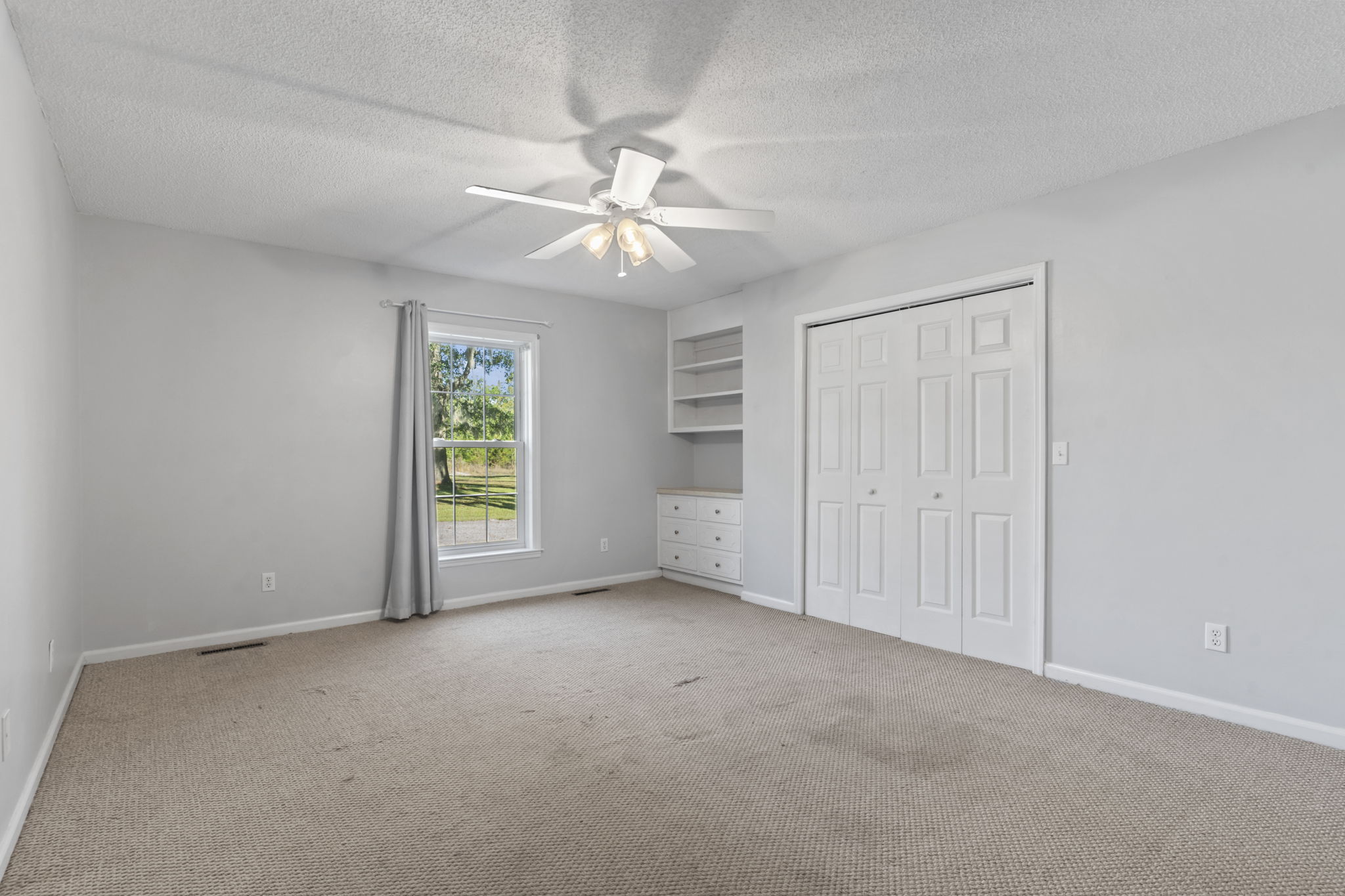 Galivants Ferry, South Carolina, 29544, United States, 4 Bedrooms Bedrooms, ,3 BathroomsBathrooms,Residential,For Sale,1986095