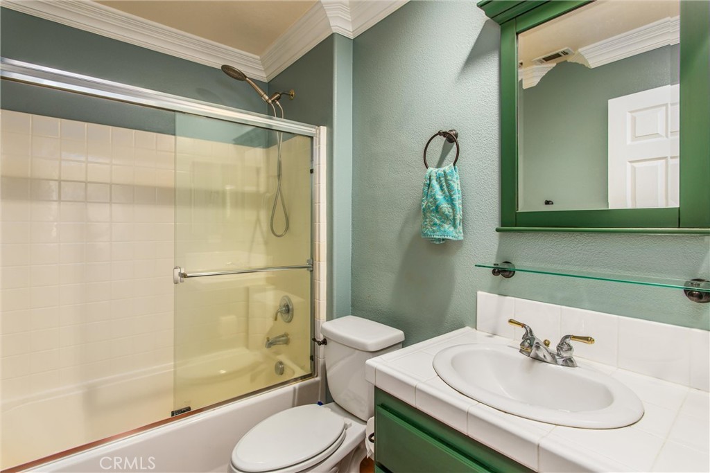 Redlands, California, 92373, United States, 4 Bedrooms Bedrooms, ,4 BathroomsBathrooms,Residential,For Sale,1979080