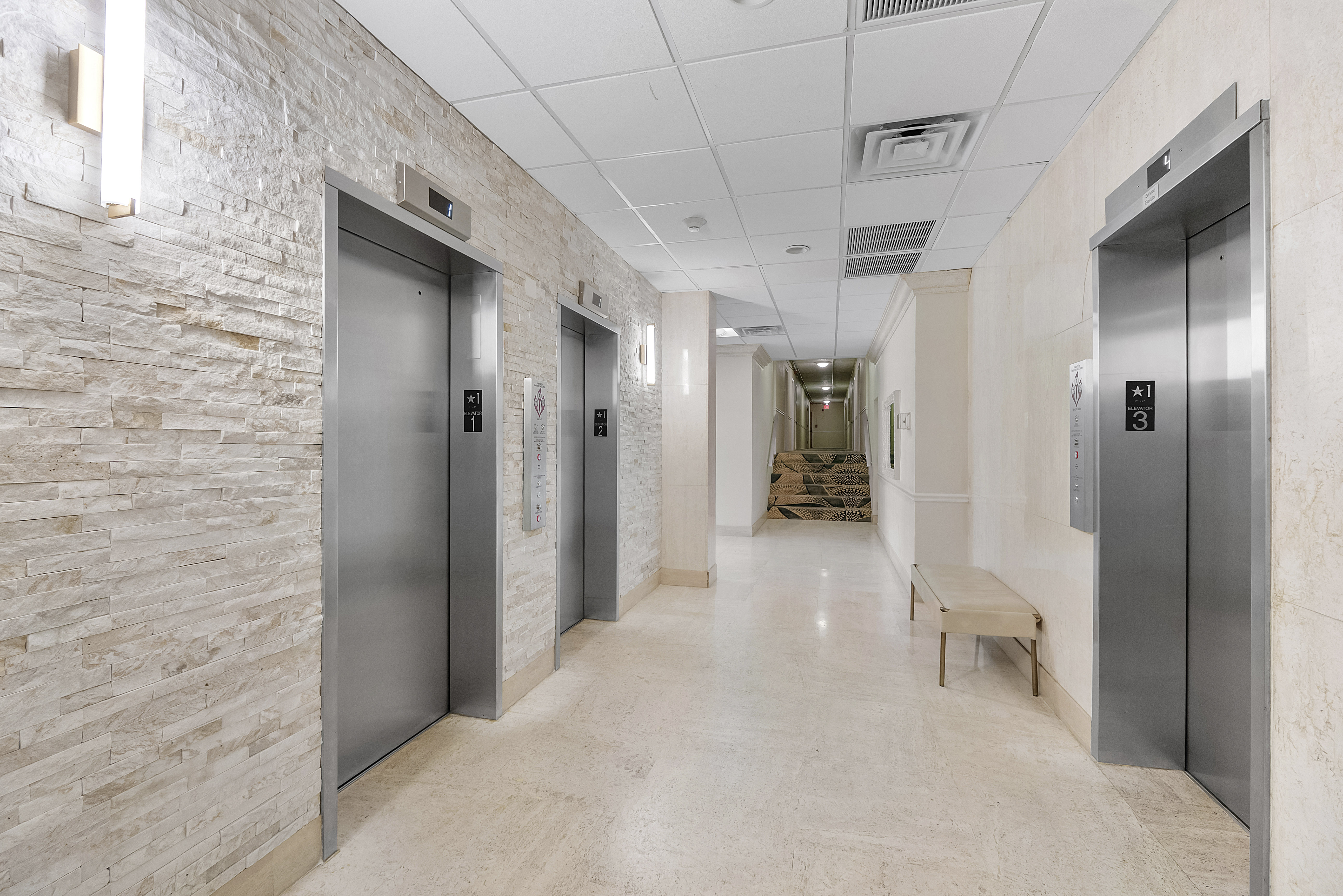  305 N Pompano Beach Boulevard, Pompano Beach, FL, 33062 - 物件實景