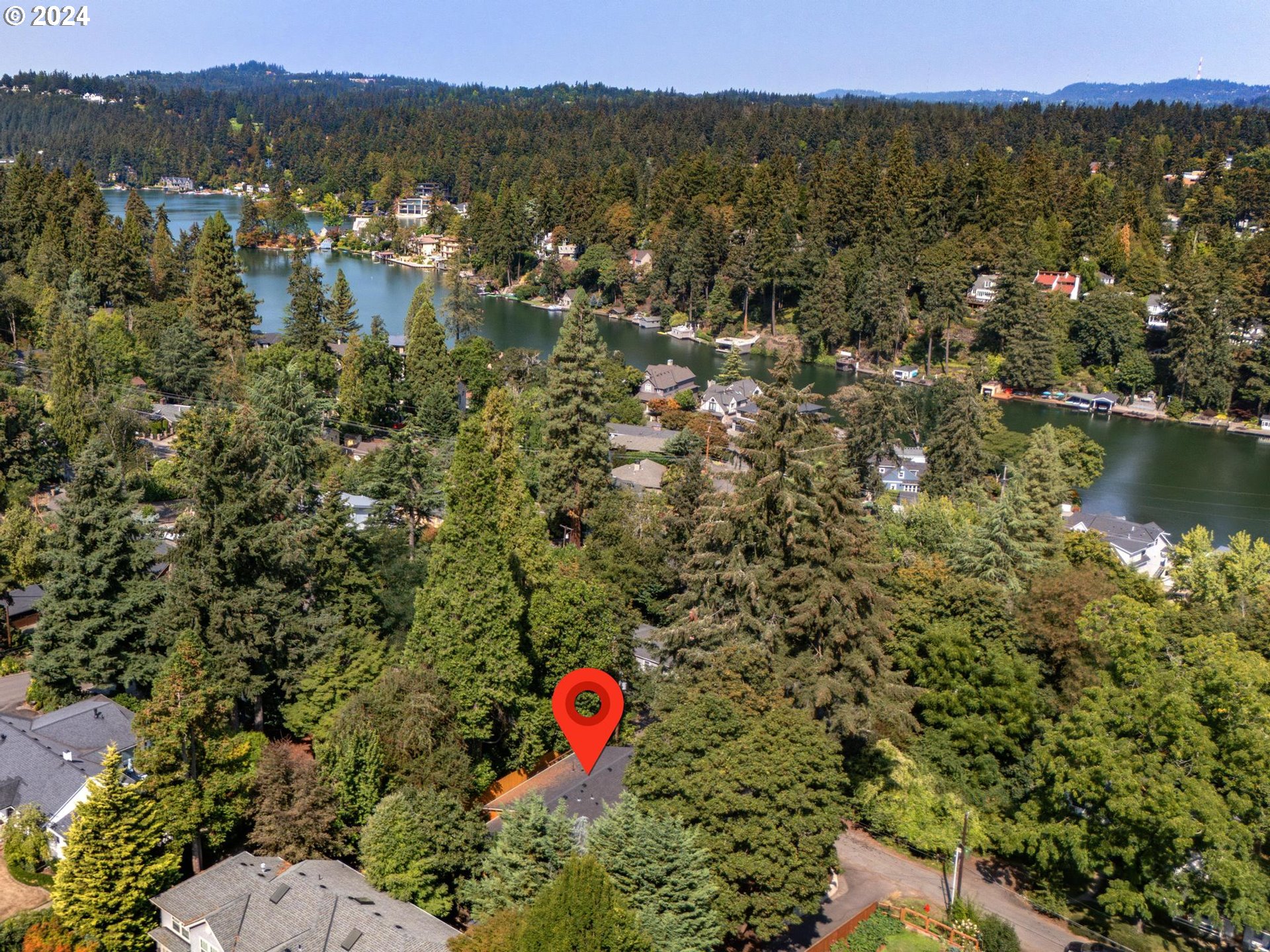 818 Ash St, Lake Oswego, Oregon, 97034, United States, 3 Bedrooms Bedrooms, ,2 BathroomsBathrooms,Residential,For Sale,818 Ash St,1602633