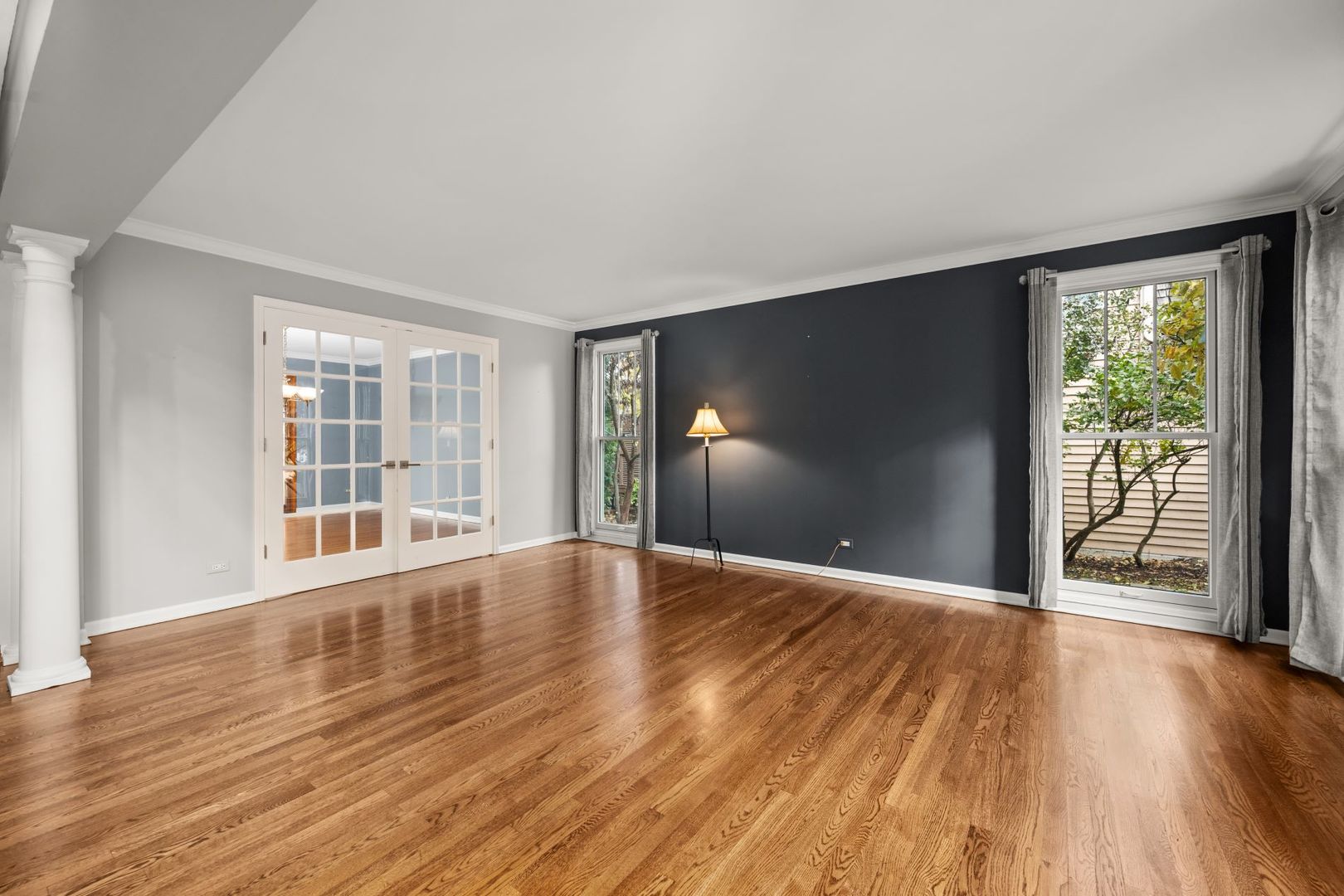 West Chicago, Illinois, 60185, United States, 4 Bedrooms Bedrooms, ,4 BathroomsBathrooms,Residential,For Sale,1991101