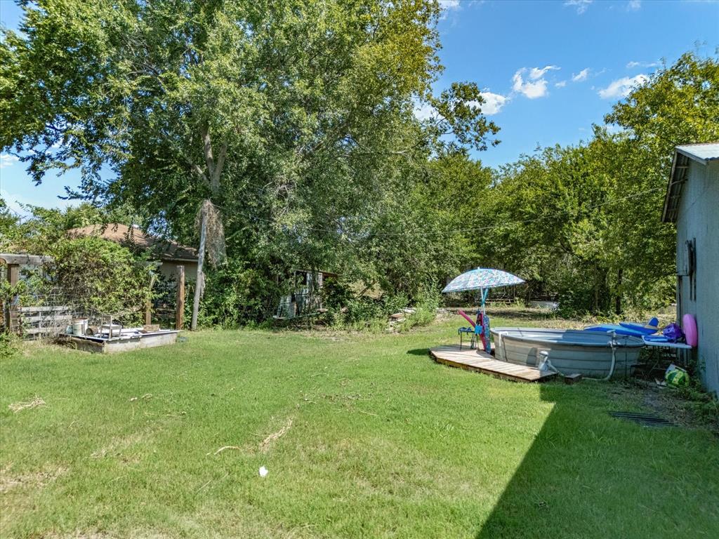 Ennis, Texas, 75119, United States, 3 Bedrooms Bedrooms, ,2 BathroomsBathrooms,Residential,For Sale,1942669