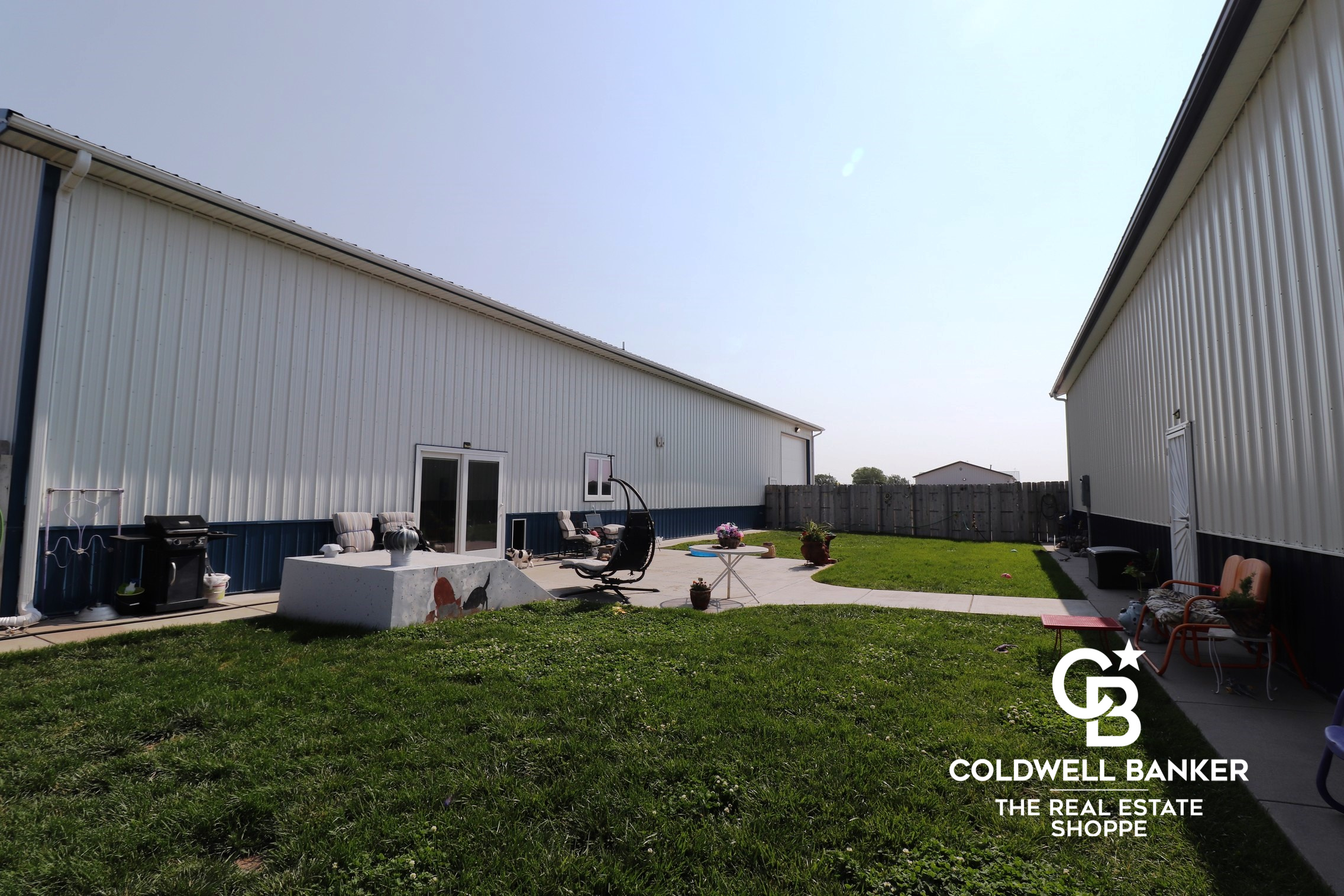 Garden City, Kansas, 67846, United States, 2 Bedrooms Bedrooms, ,Residential,For Sale,1890004