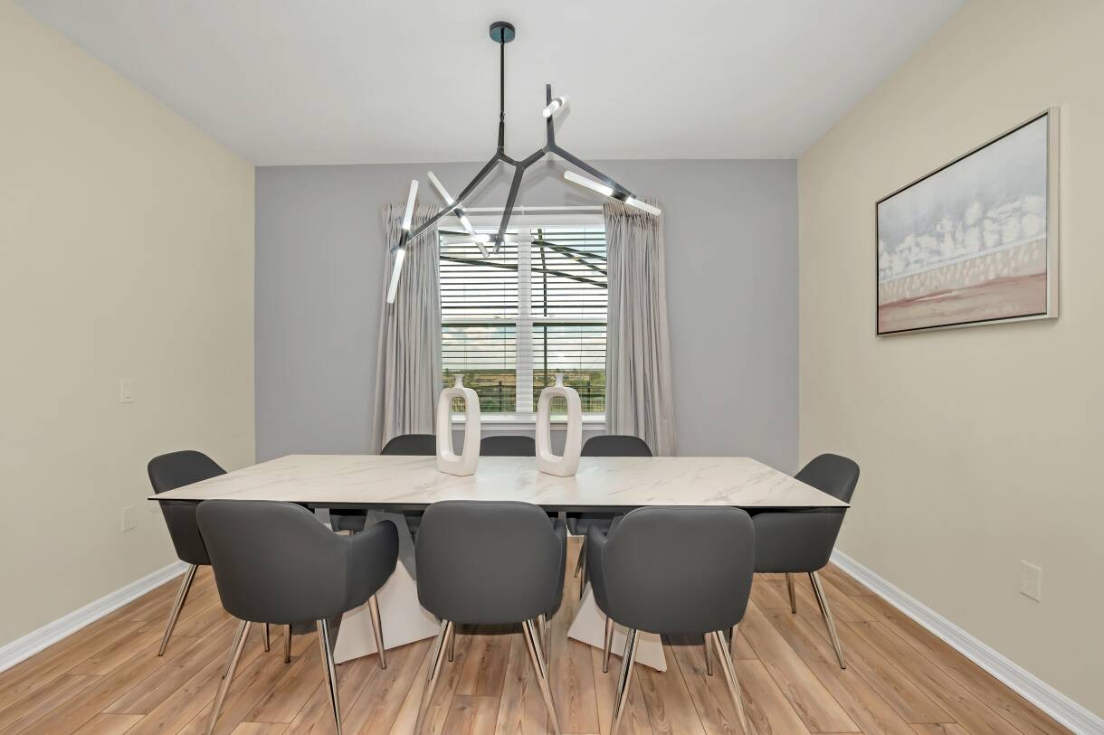 Davenport, Florida, 33897, United States, 5 Bedrooms Bedrooms, ,4 BathroomsBathrooms,Residential,For Sale,1975950