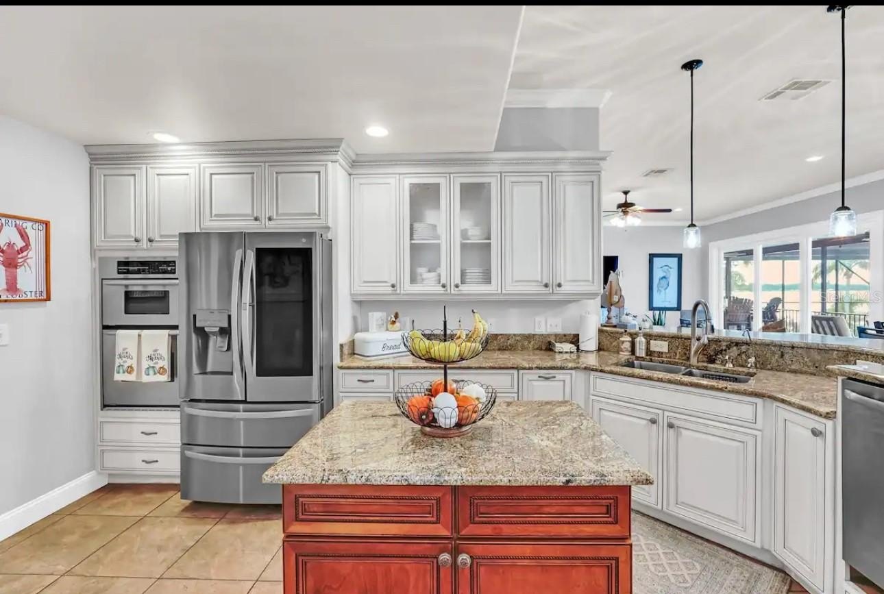 514 HILLSIDE DRIVE, AUBURNDALE, Florida, 33823, United States, 5 Bedrooms Bedrooms, ,5 BathroomsBathrooms,Residential,For Sale,514 HILLSIDE DRIVE,1426912