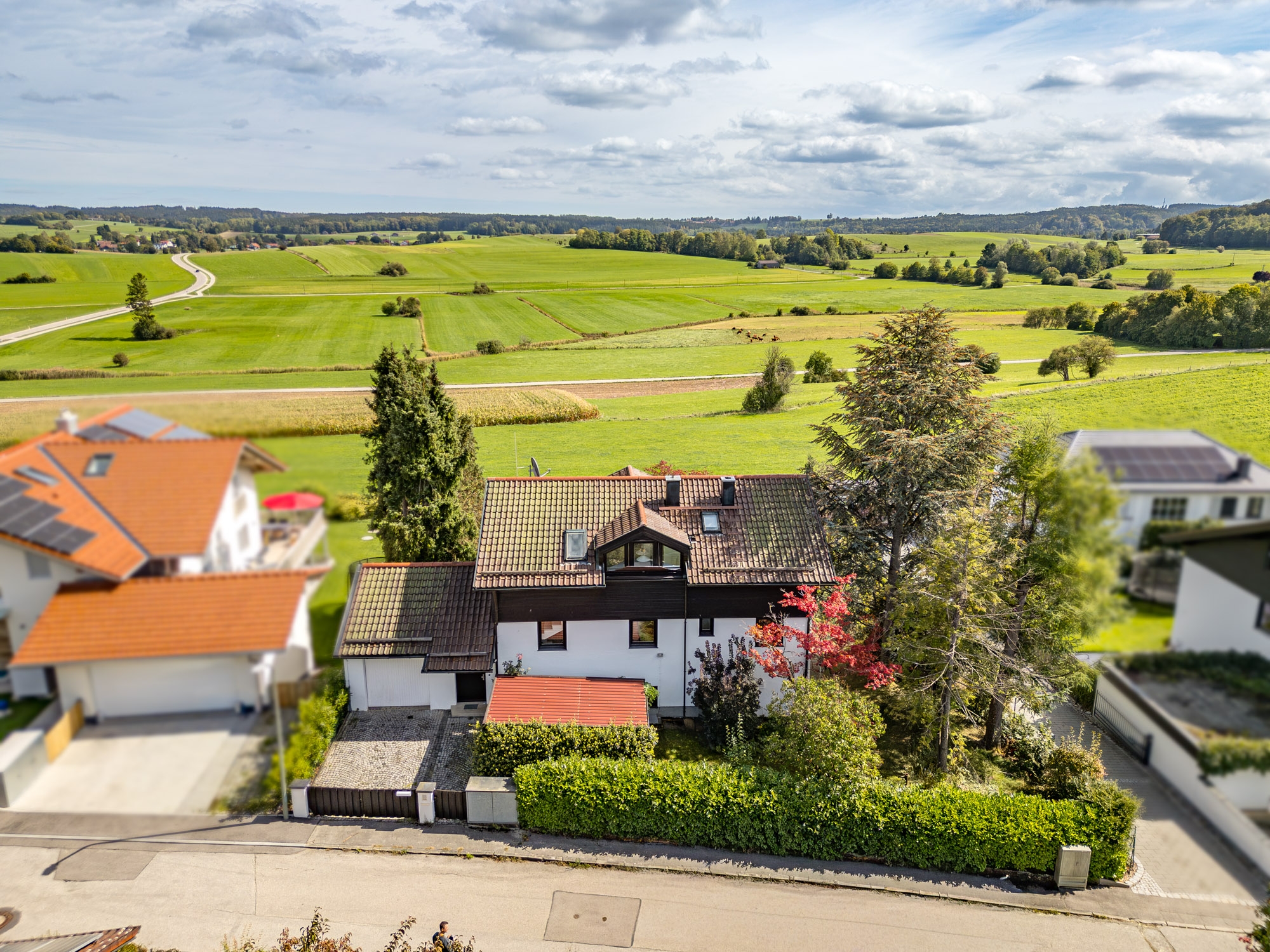  Single-family home with a large lot and panoramic views - 物件實景
