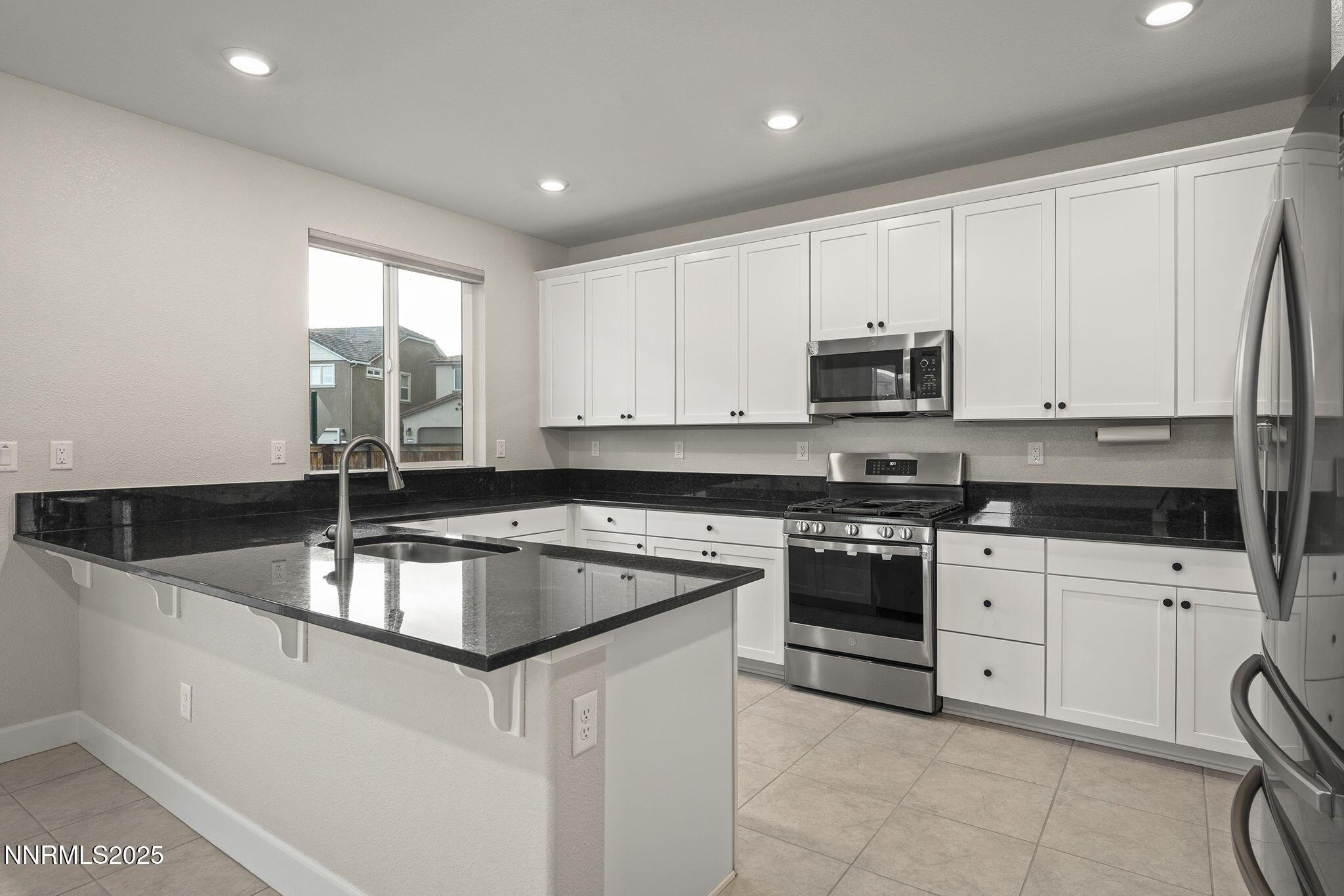 Sparks, Nevada, 89436, United States, 4 Bedrooms Bedrooms, ,3 BathroomsBathrooms,Residential,For Sale,1987586