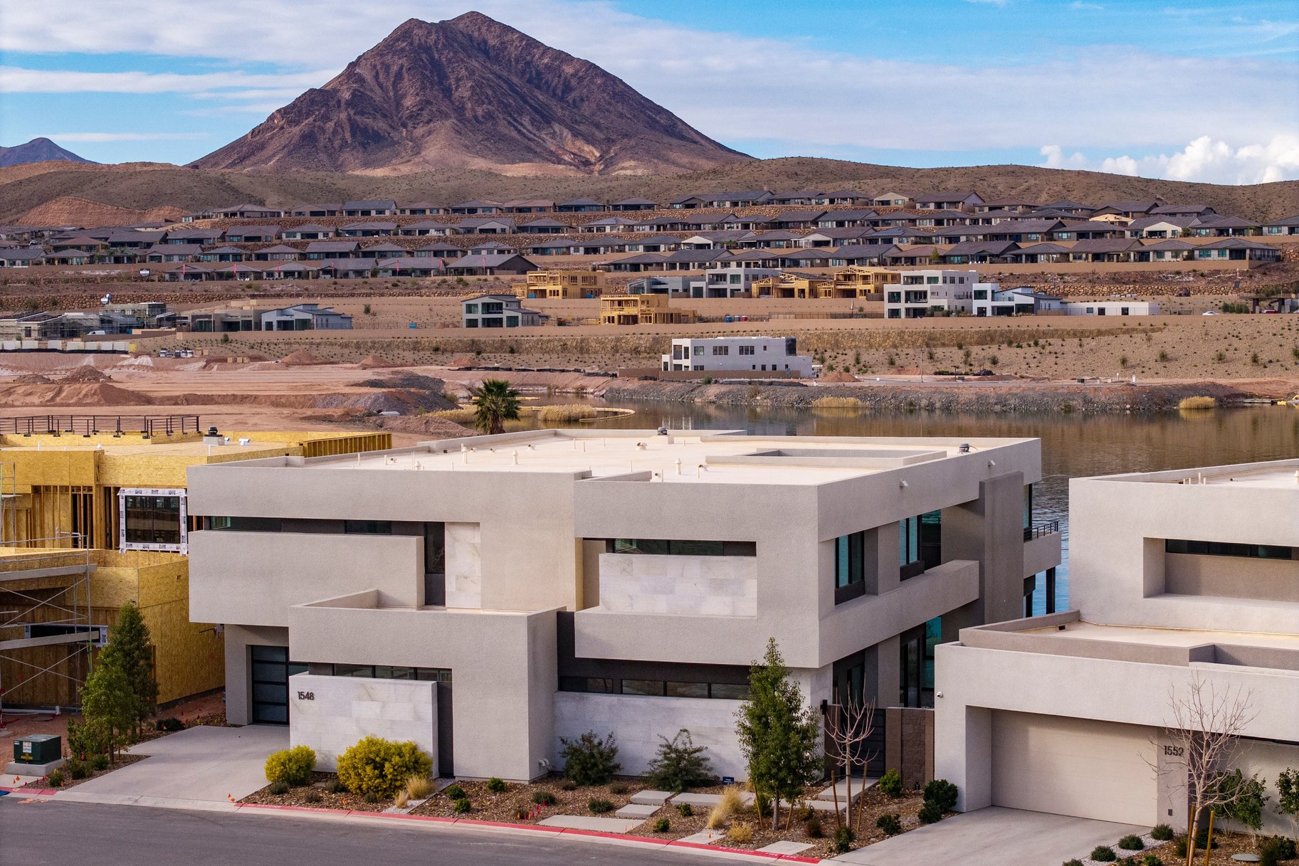  Lake Las Vegas Water Front Approved for Private Dock - 物件實景