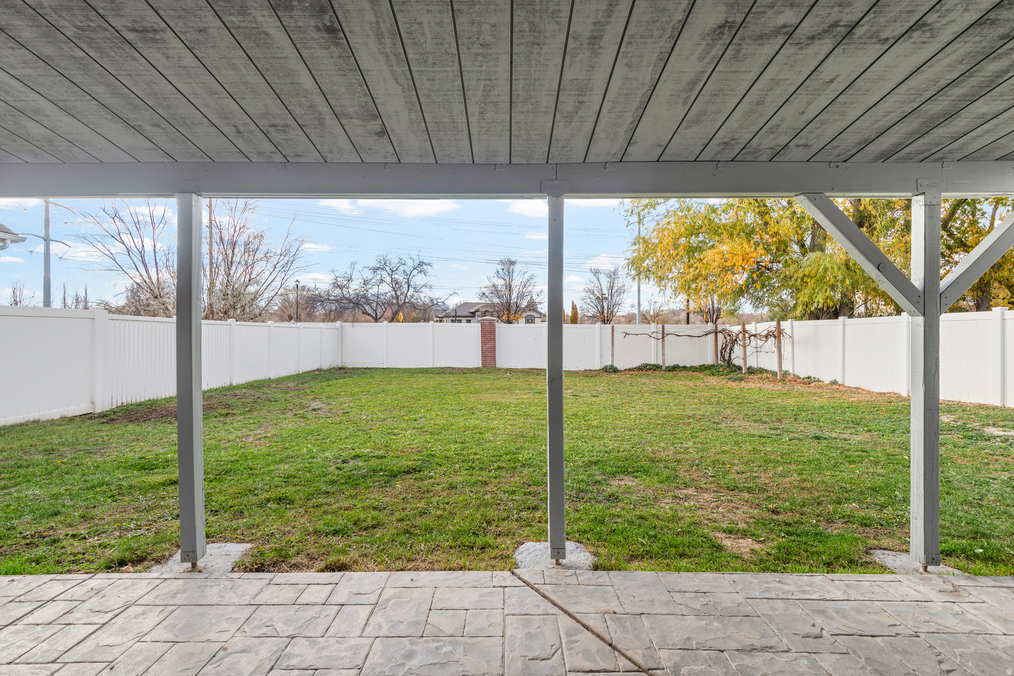 Sandy, Utah, 84070, United States, 3 Bedrooms Bedrooms, ,3 BathroomsBathrooms,Residential,For Sale,1996029