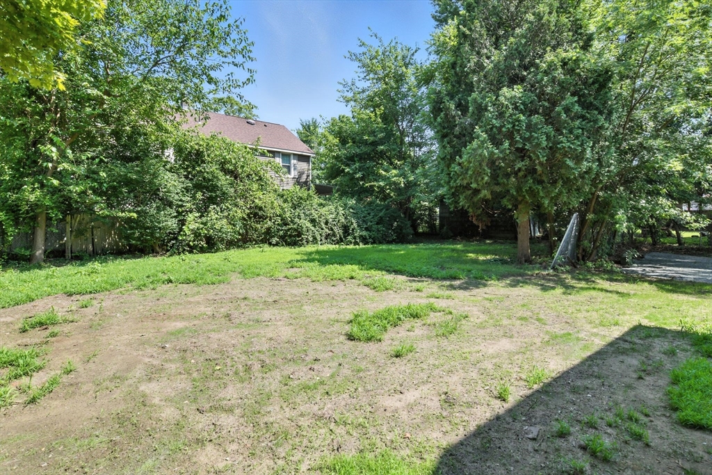 Agawam, Massachusetts, 01001, United States, 8 Bedrooms Bedrooms, ,3 BathroomsBathrooms,Residential,For Sale,1918725