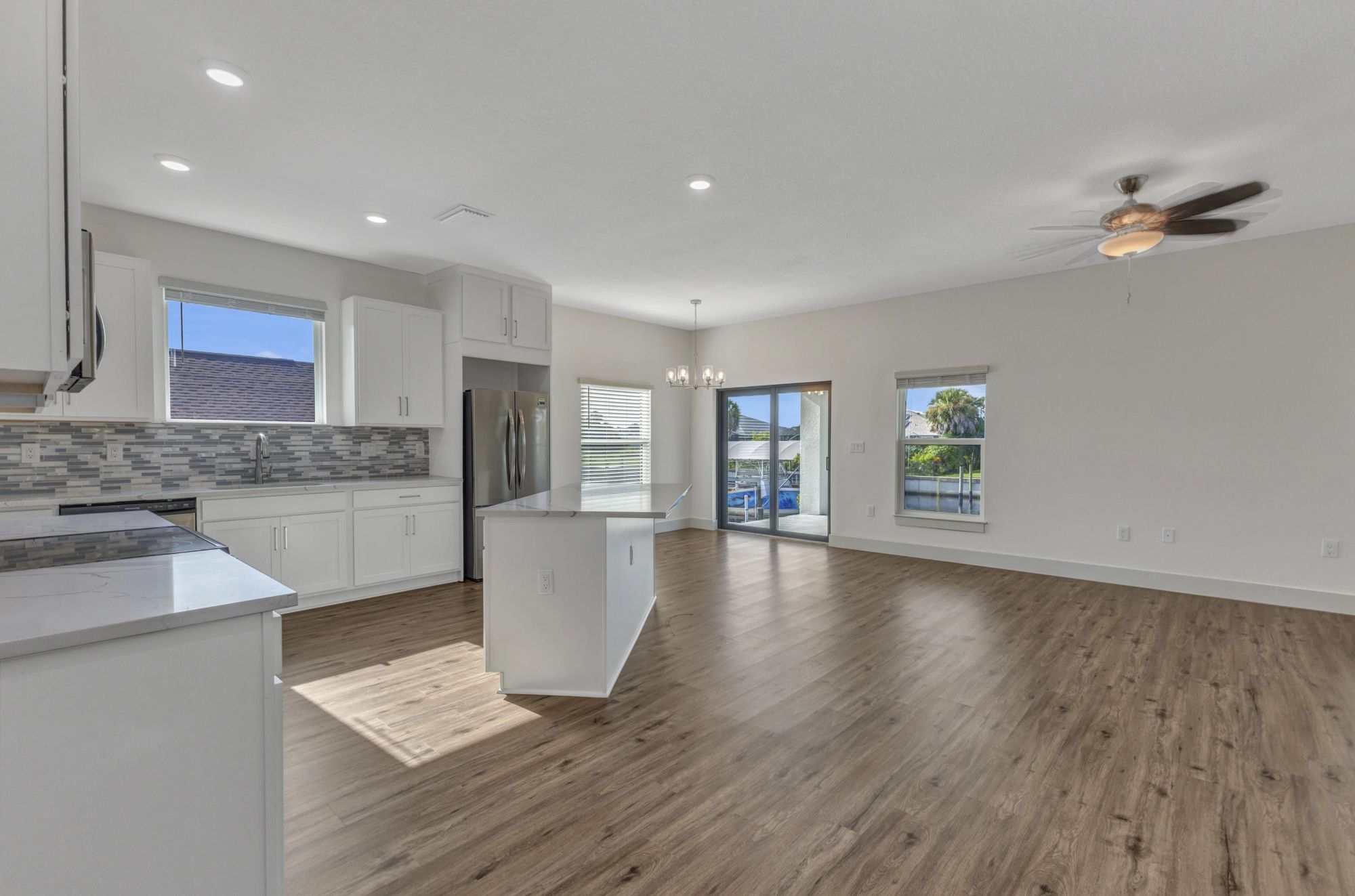 Port Charlotte, Florida, 33981, United States, 4 Bedrooms Bedrooms, ,3 BathroomsBathrooms,Residential,For Sale,1954772