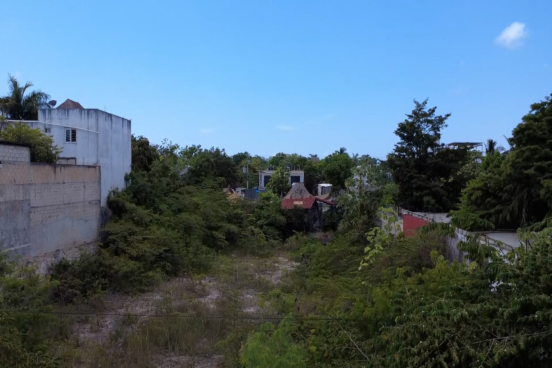  Land with a Strategic Location and Extraordinary Potential - 物件實景