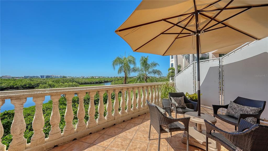 Sarasota, Florida, 34231, United States, 3 Bedrooms Bedrooms, ,2 BathroomsBathrooms,Residential,For Sale,2003506