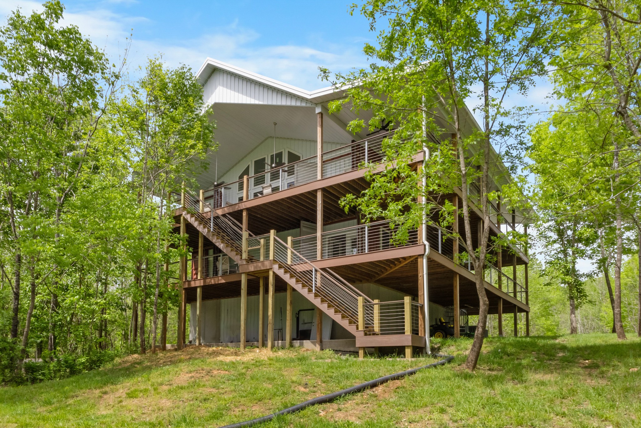 Indian Mound, Tennessee, 37079, United States, 6 Bedrooms Bedrooms, ,6 BathroomsBathrooms,Residential,For Sale,1842968