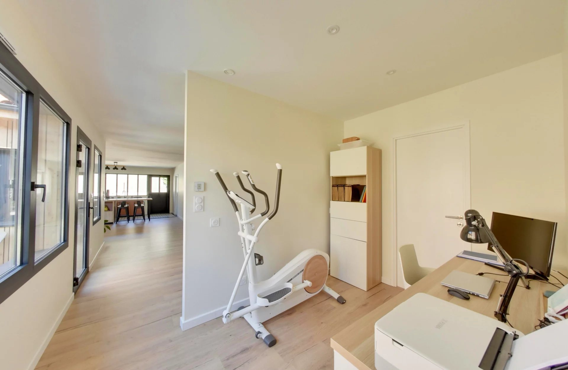 Perpignan, Occitanie, 66000, FR, 4 Bedrooms Bedrooms, ,2 BathroomsBathrooms,Residential,For Sale,1999790