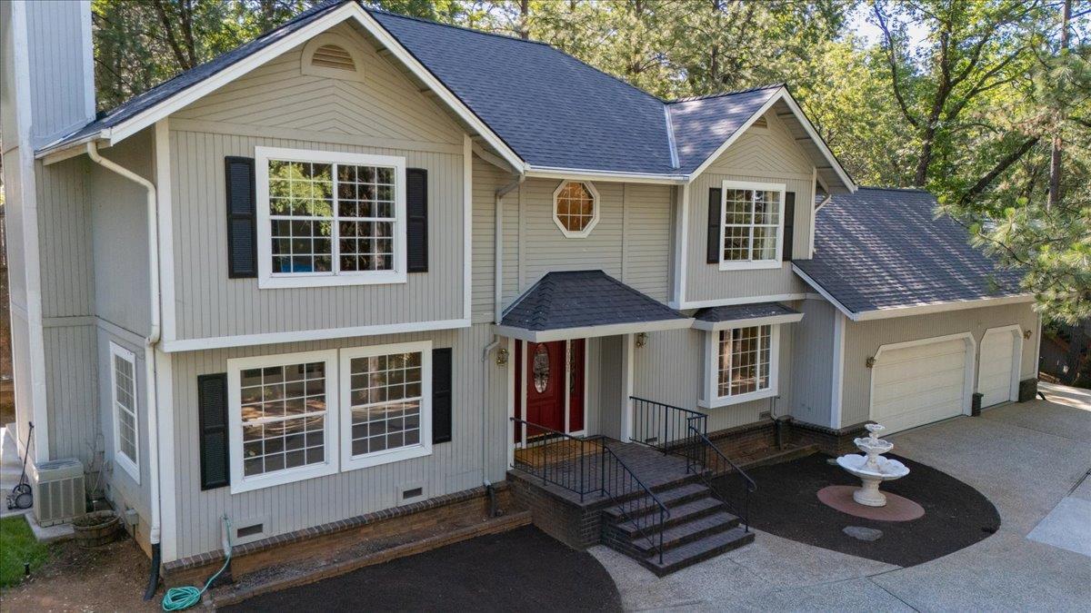 Grass Valley, California, 95949, United States, 3 Bedrooms Bedrooms, ,3 BathroomsBathrooms,Residential,For Sale,1958208