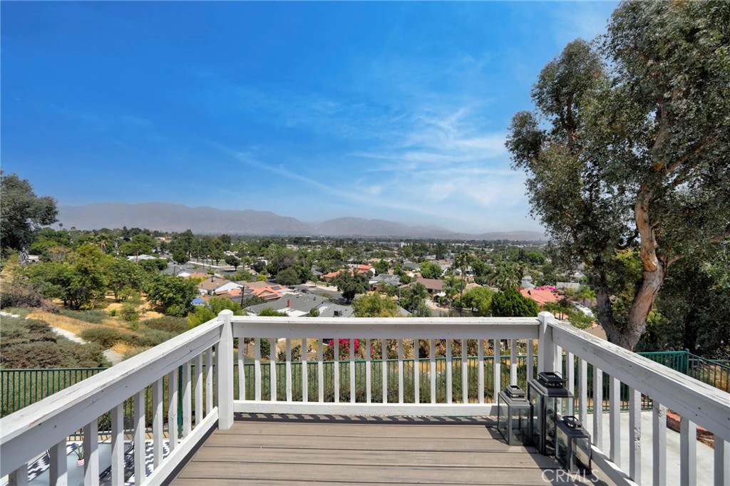 Sylmar, California, 91342, United States, 3 Bedrooms Bedrooms, ,3 BathroomsBathrooms,Residential,For Sale,1917453