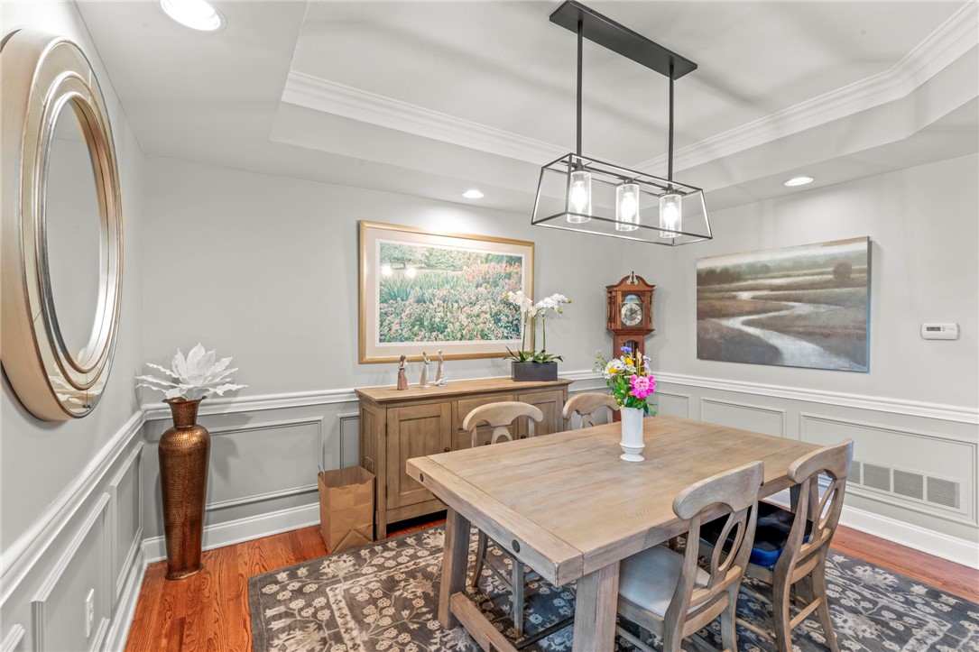 Mcmurray, Pennsylvania, 15317, United States, 3 Bedrooms Bedrooms, ,5 BathroomsBathrooms,Residential,For Sale,1986043