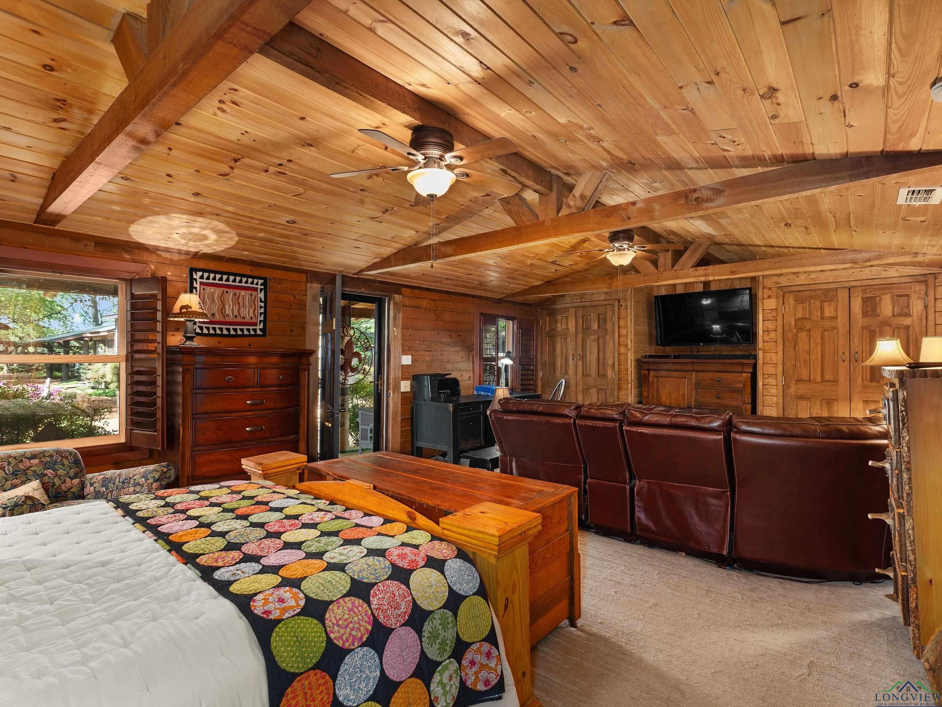 Karnack, Texas, 75661, United States, 3 Bedrooms Bedrooms, ,3 BathroomsBathrooms,Residential,For Sale,1975449