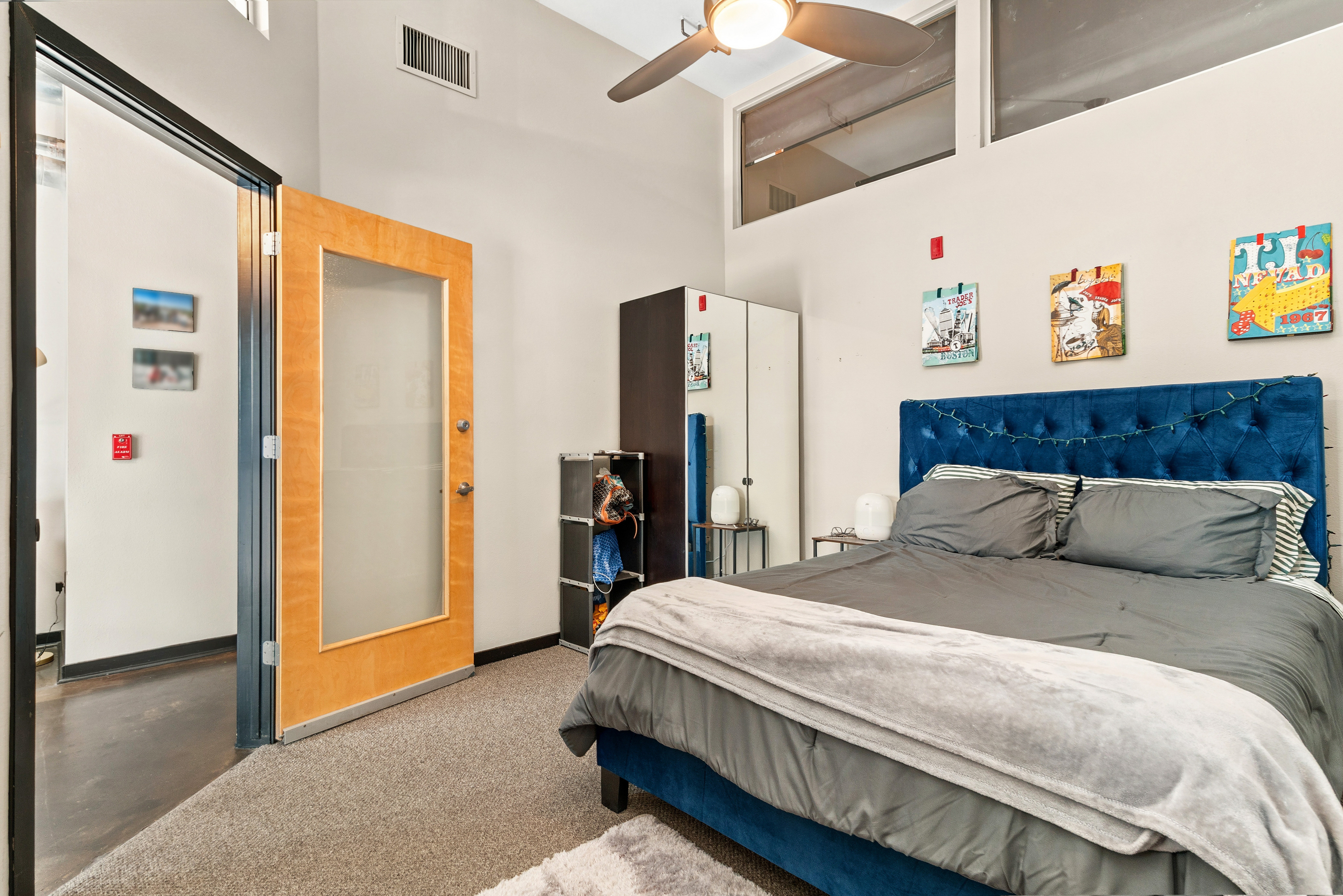  Rare live/work zoned condo in one of Denver
