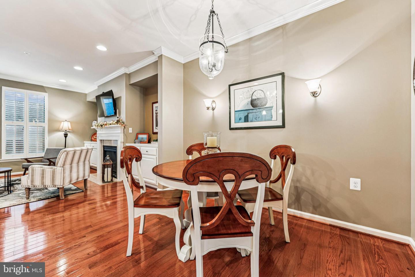 Frederick, Maryland, 21701, United States, 3 Bedrooms Bedrooms, ,4 BathroomsBathrooms,Residential,For Sale,1986533