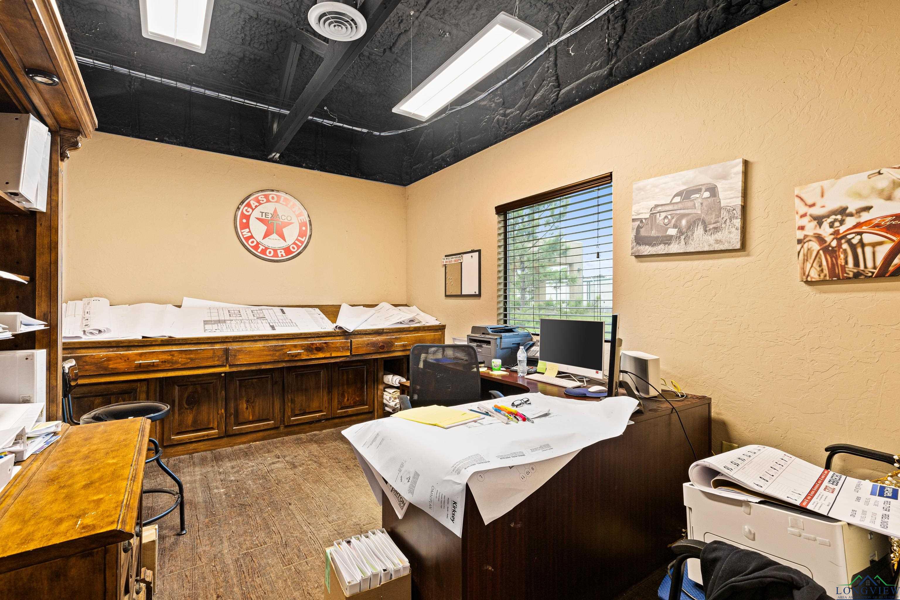 Longview, Texas, 75606, United States, ,Residential,For Sale,1862432