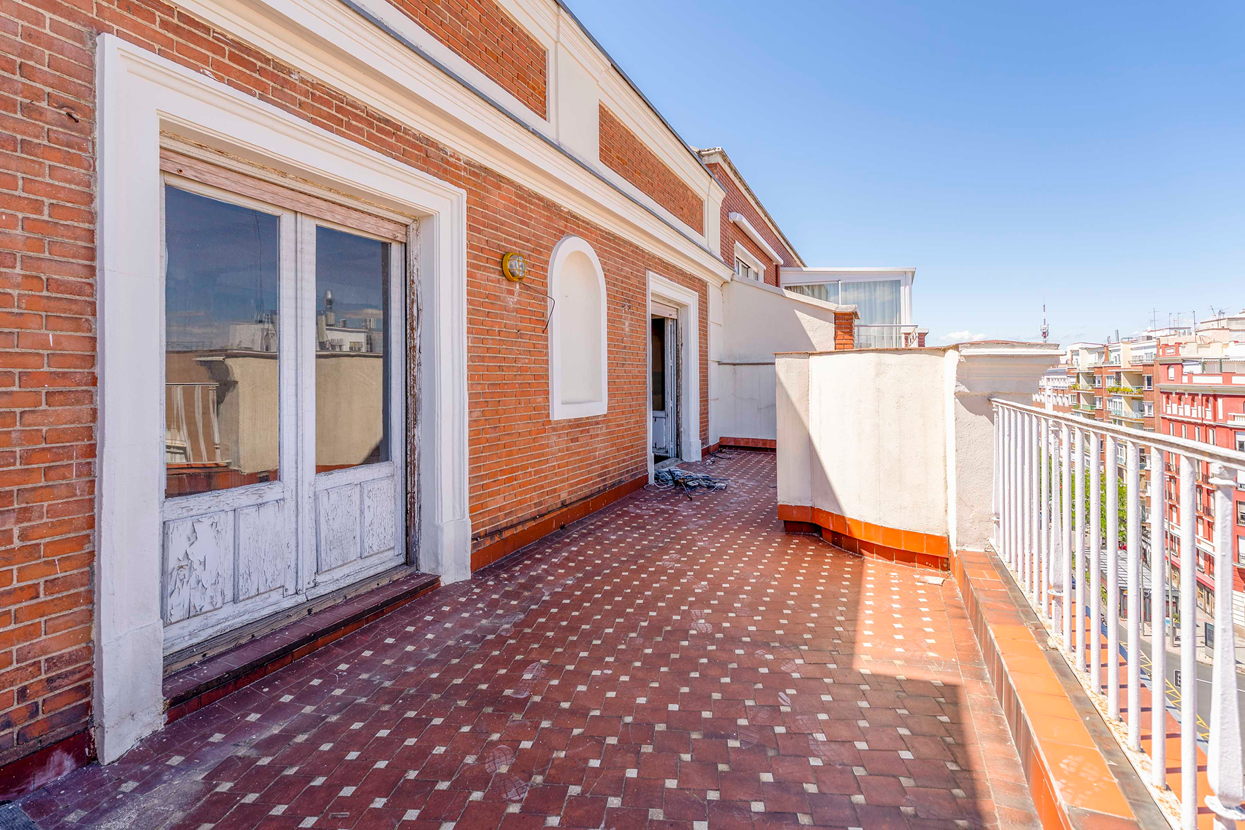  Penthouse to renovate in Trafalgar, Chamberí - 物件實景