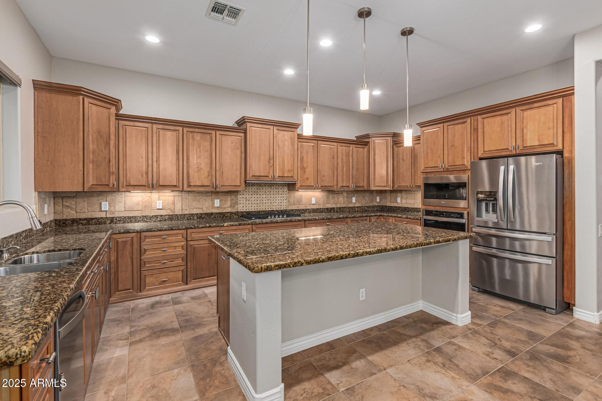 Sun City West, Arizona, 85375, United States, 2 Bedrooms Bedrooms, ,3 BathroomsBathrooms,Residential,For Sale,1992103