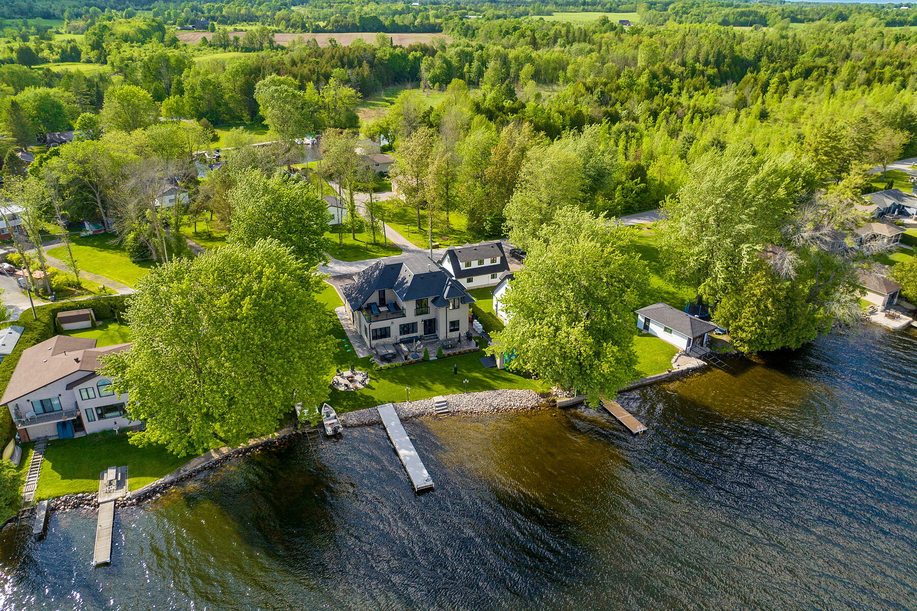 Kawartha Lakes, Muskoka - 物件實景