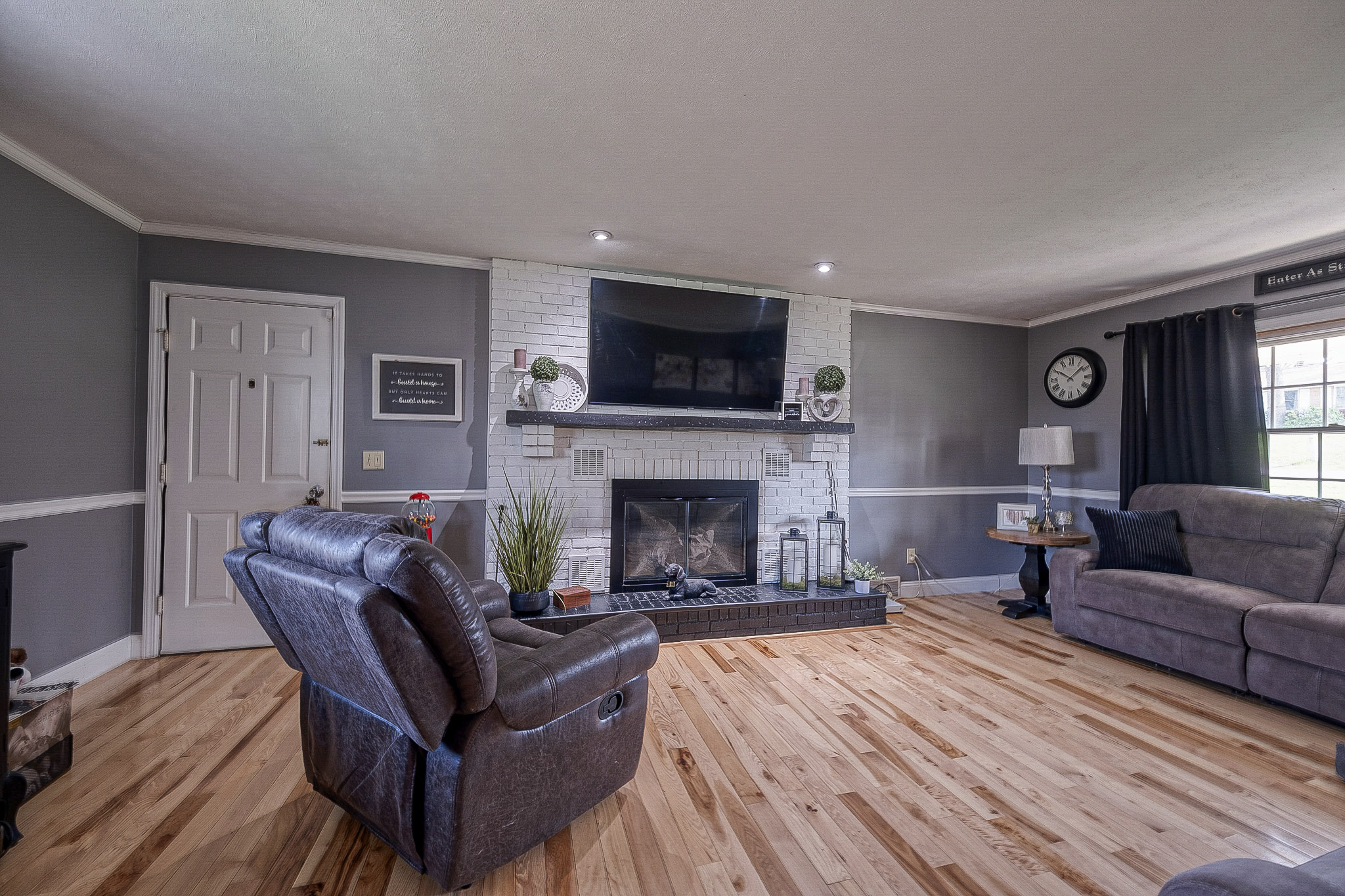  114 Truman Drive - 物件實景