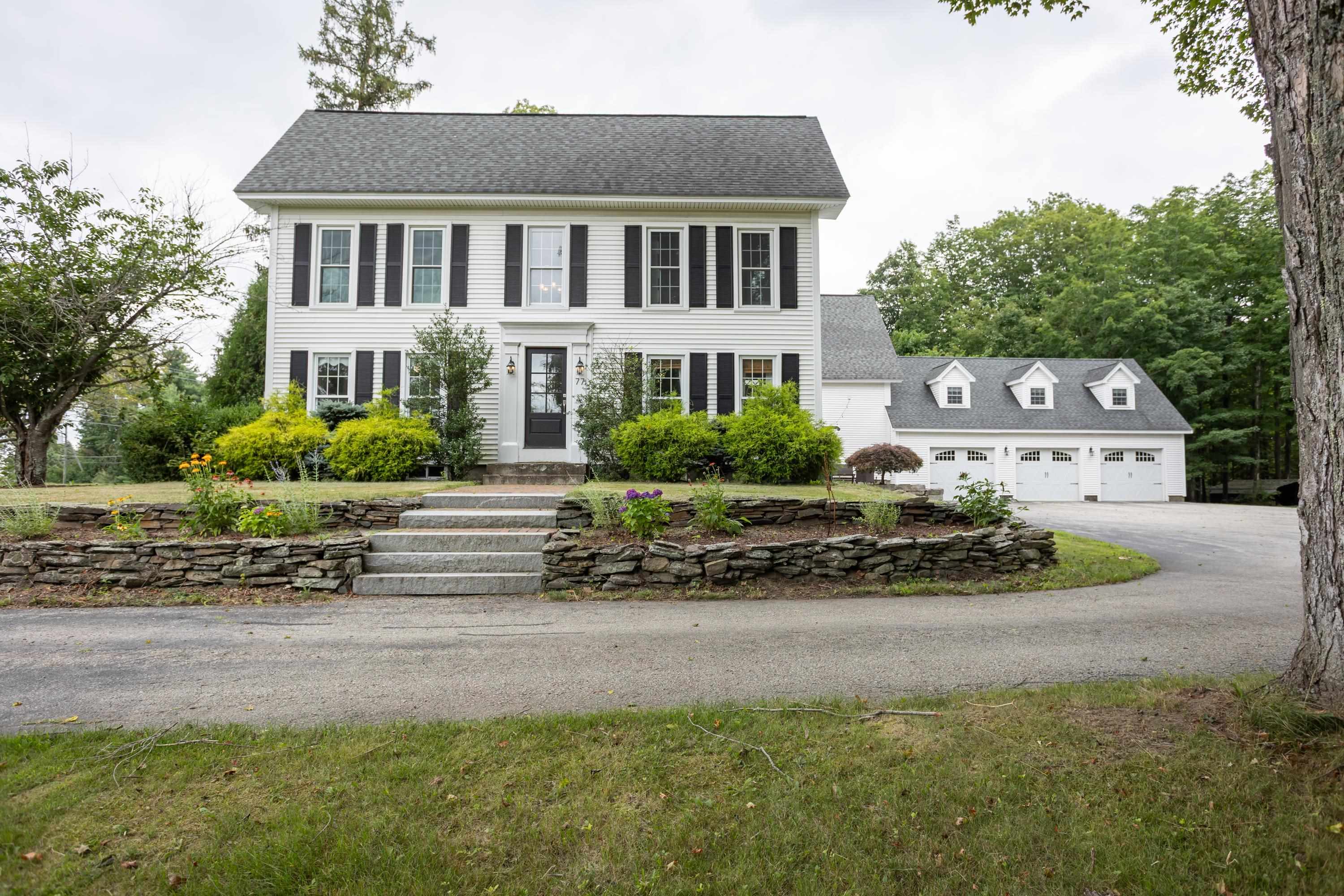 Hollis, New Hampshire, 03049, United States, 4 Bedrooms Bedrooms, ,4 BathroomsBathrooms,Residential,For Sale,1895545