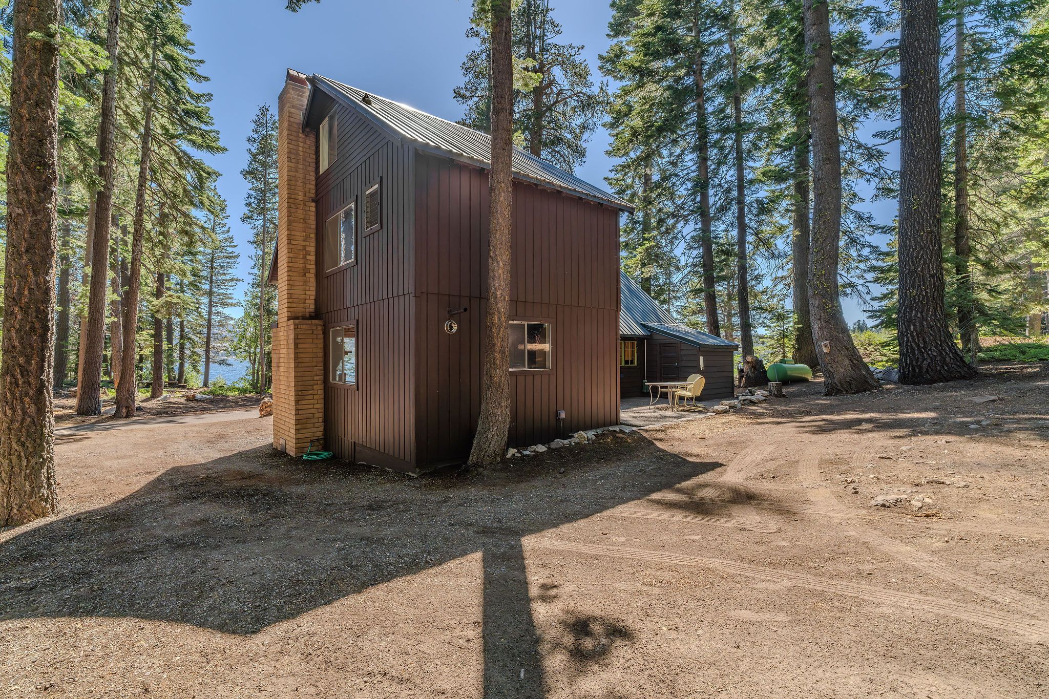  A Rare Opportunity to Own One of Silver Lake’s Best-Located Cabins - 物件實景