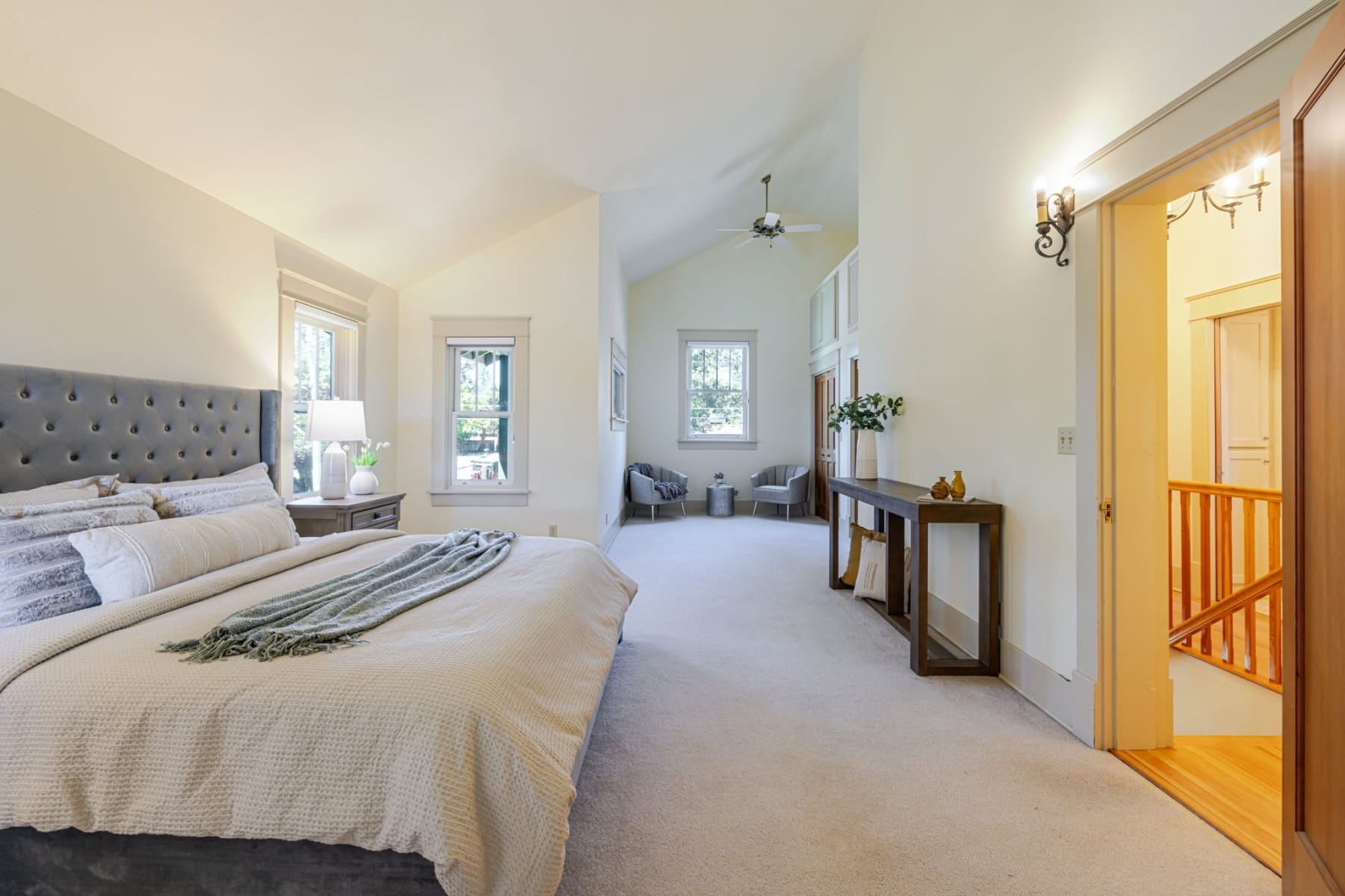  305 NW Columbia Street Bend, OR 97703 - 物件實景