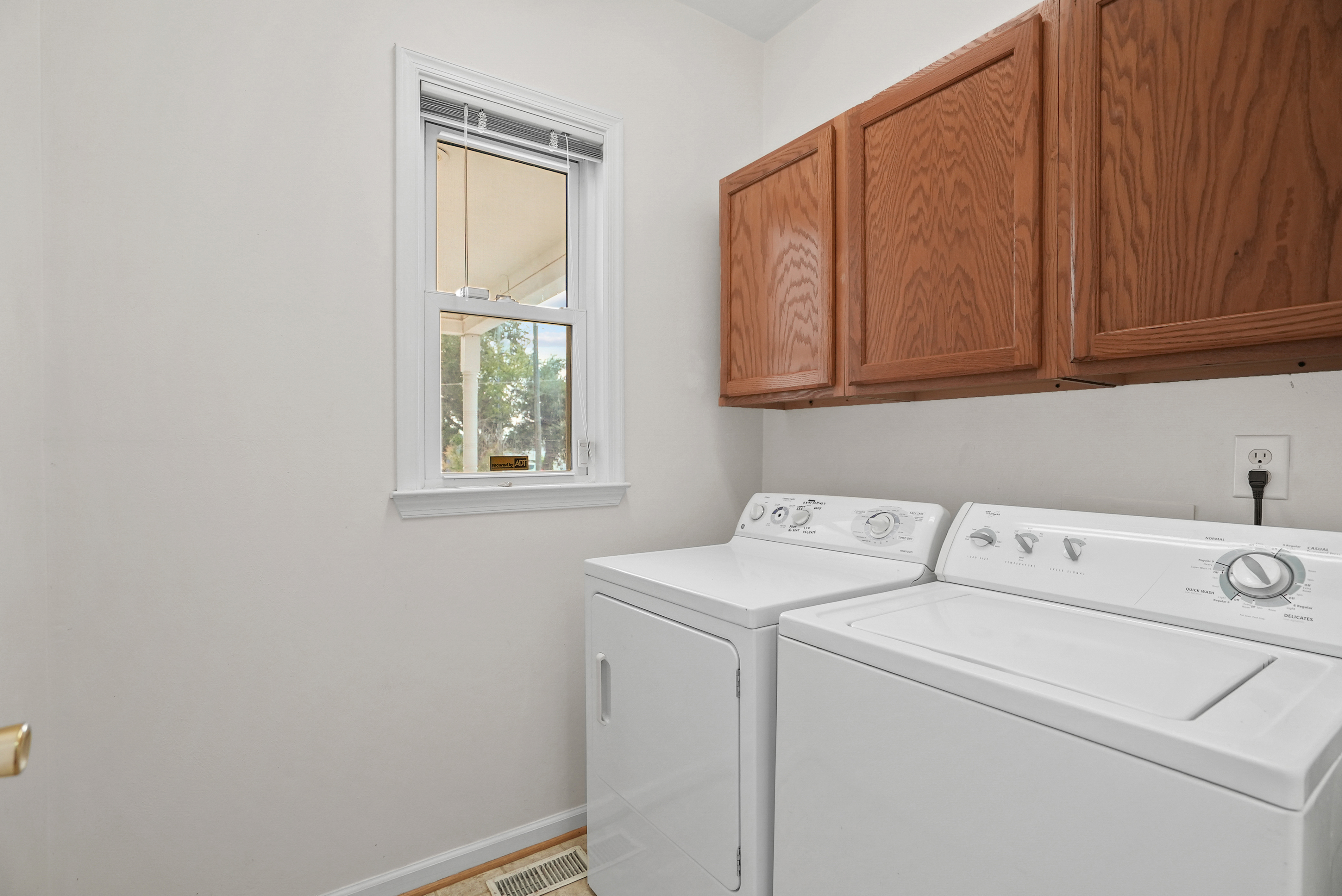  2112 Pretty Lake Avenue, Norfolk, VA, 23518 - 物件實景