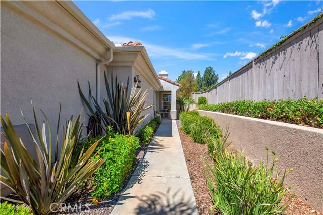 Murrieta, California, 92562, United States, 2 Bedrooms Bedrooms, ,2 BathroomsBathrooms,Residential,For Sale,1892793