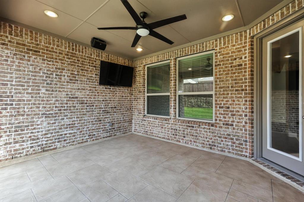 Little Elm, Texas, 75068, United States, 4 Bedrooms Bedrooms, ,5 BathroomsBathrooms,Residential,For Sale,1982931