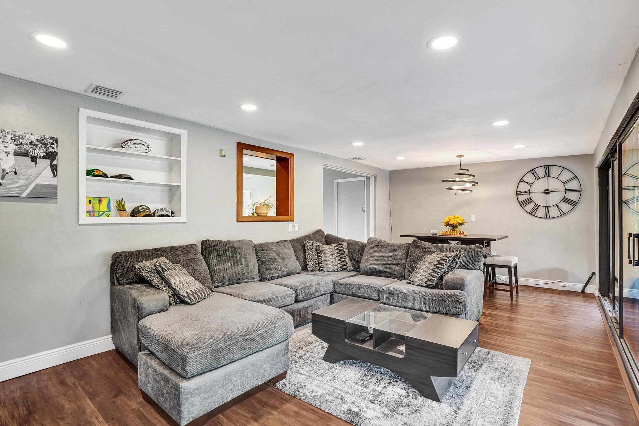 Fort Lauderdale, Florida, 33305, United States, 3 Bedrooms Bedrooms, ,2 BathroomsBathrooms,Residential,For Sale,2027542