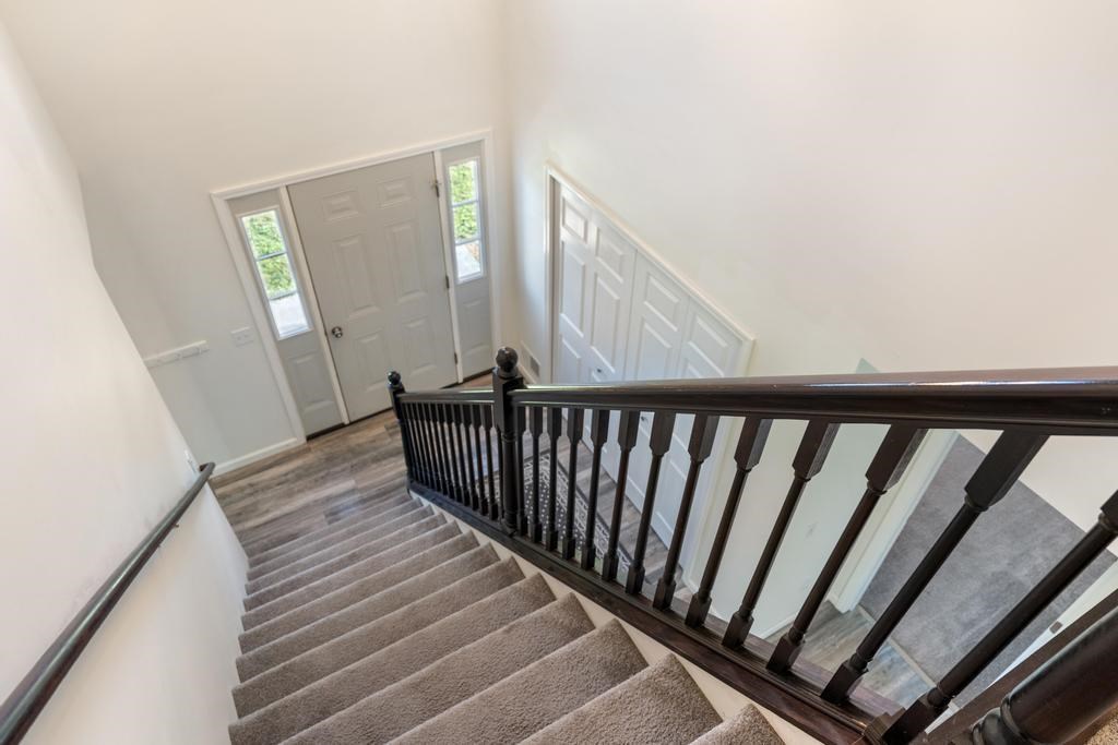 Charlevoix, Michigan, 49720, United States, 5 Bedrooms Bedrooms, ,3 BathroomsBathrooms,Residential,For Sale,1916924