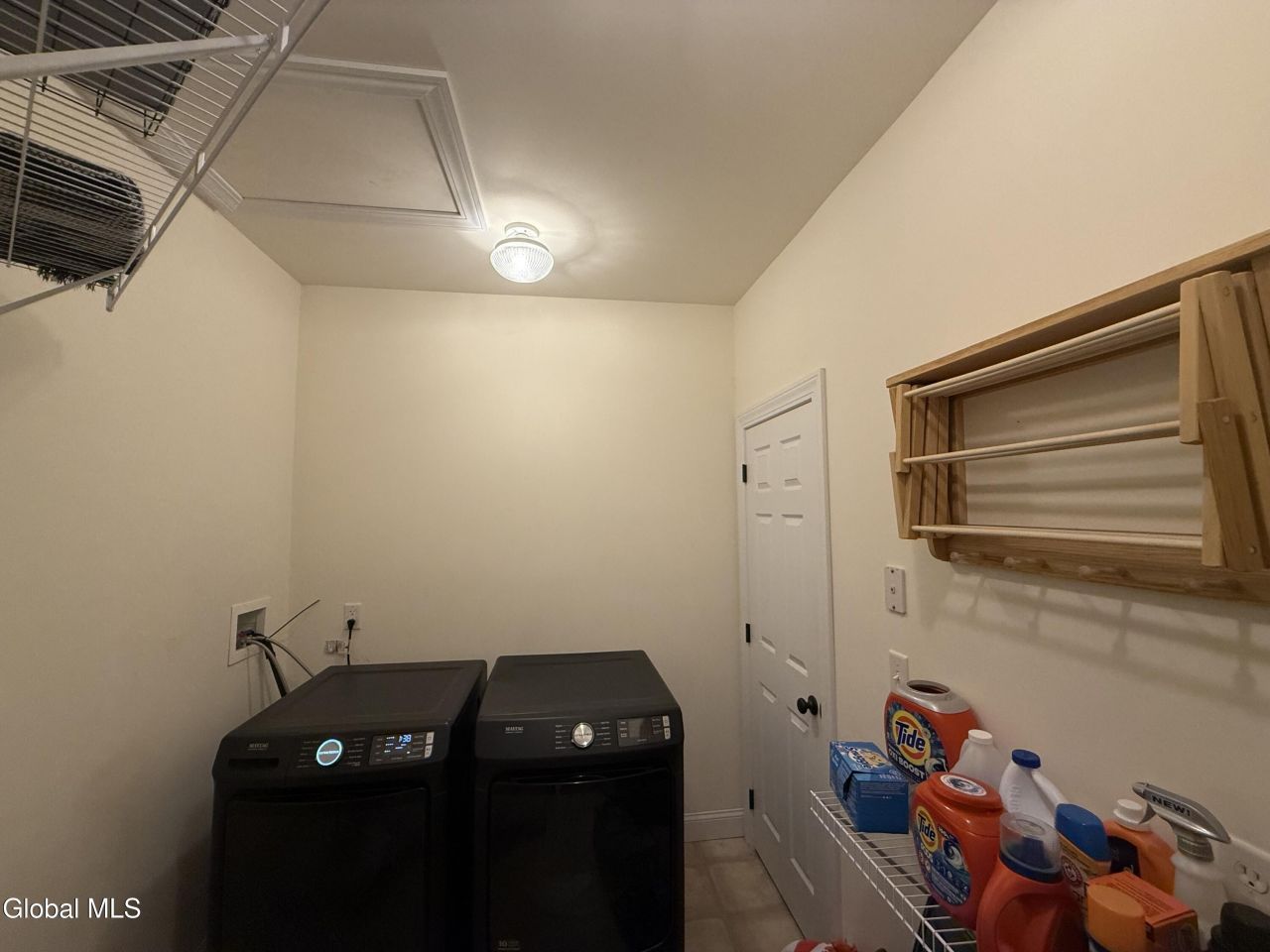 Queensbury, New York, 12804, United States, 4 Bedrooms Bedrooms, ,4 BathroomsBathrooms,Residential,For Sale,1908920