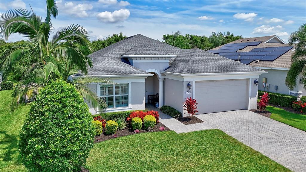 Bradenton, Florida, 34212, United States, 2 Bedrooms Bedrooms, ,2 BathroomsBathrooms,Residential,For Sale,1891618