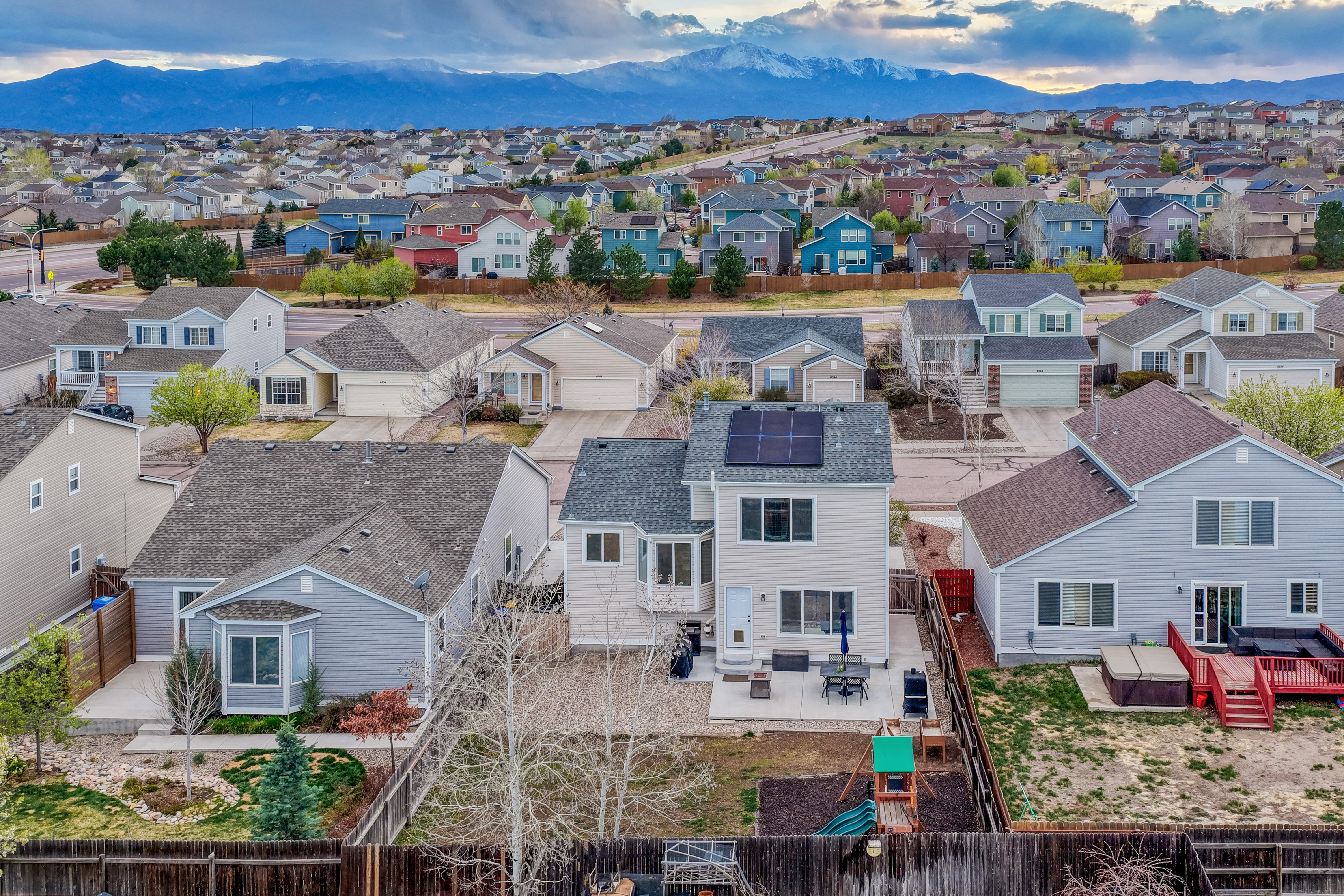  Welcome to Inviting Home in Desirable Stetson Hills - 物件實景