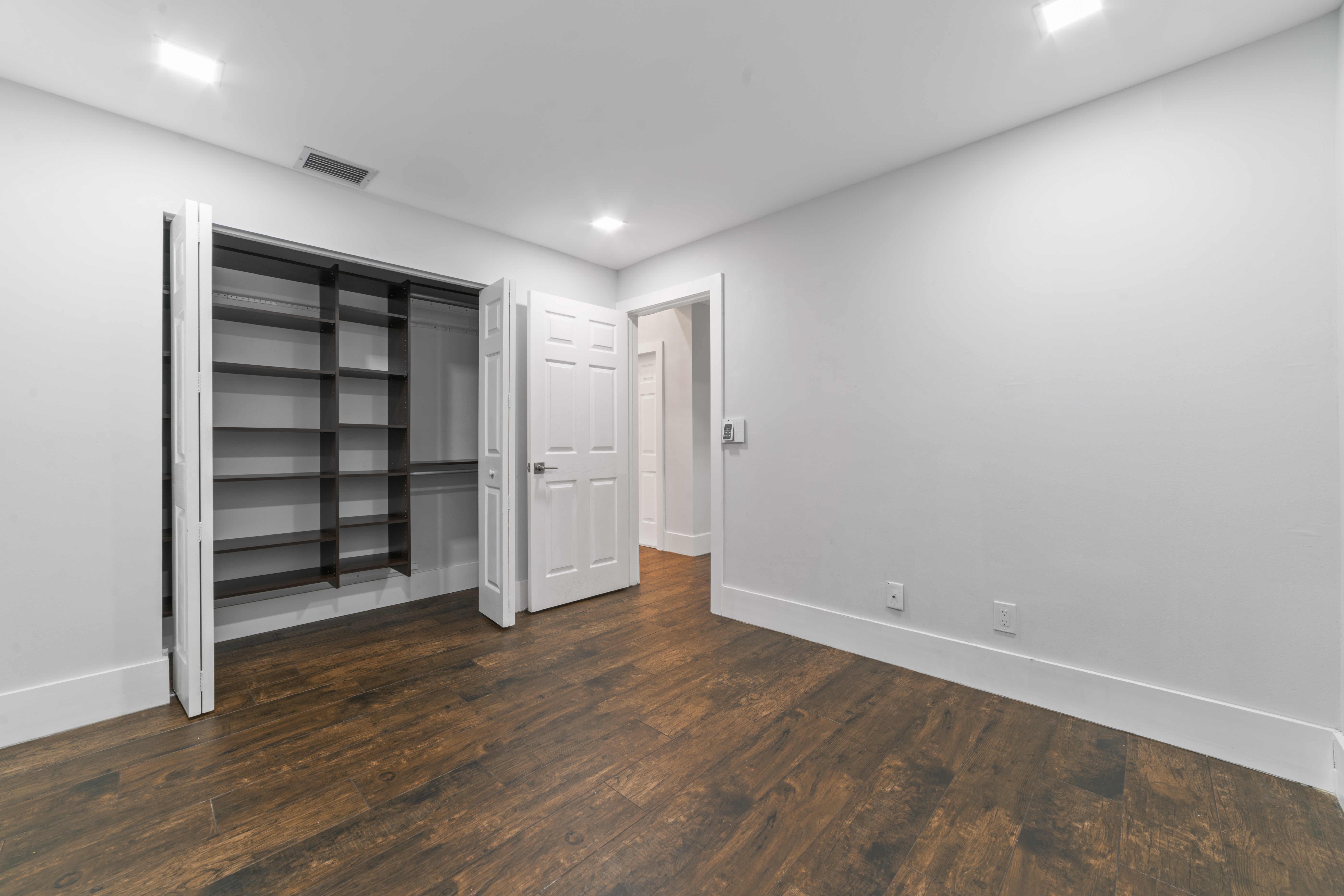  18096 SW 29th St, Miramar, FL, 33029 - 物件實景