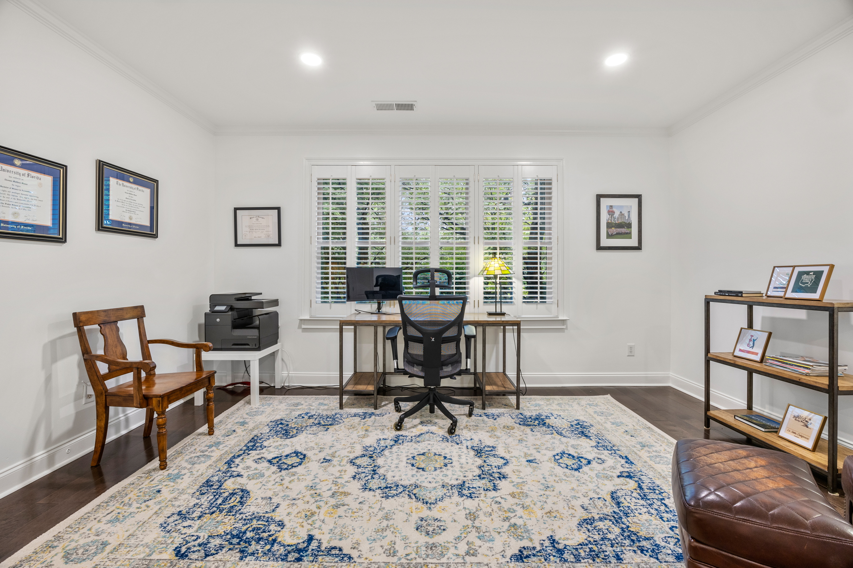  Impeccably Maintained Home in an Exclusive Gated Enclave - 物件實景