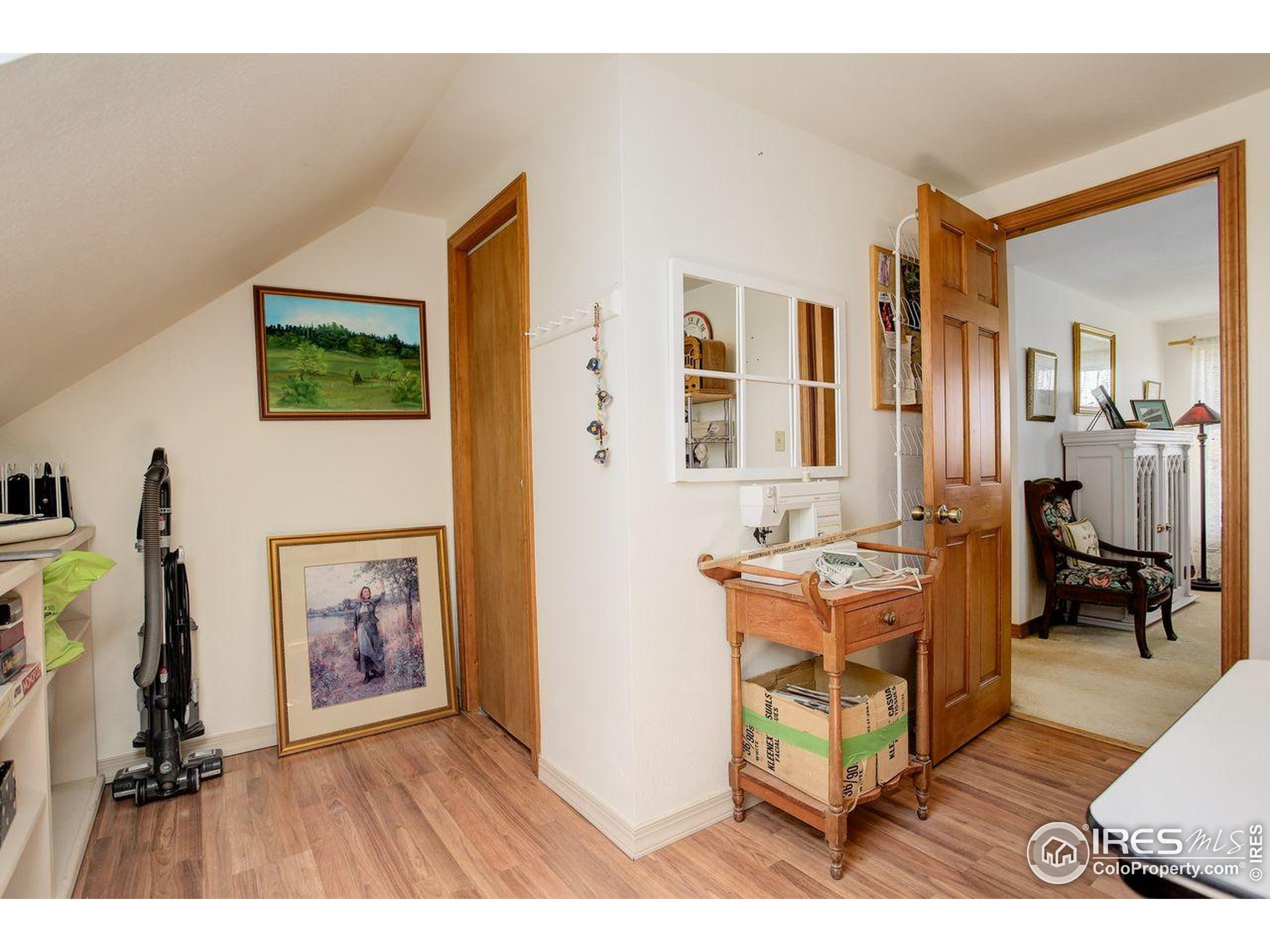 Franktown, Colorado, 80116, United States, 5 Bedrooms Bedrooms, ,2 BathroomsBathrooms,Residential,For Sale,1818789