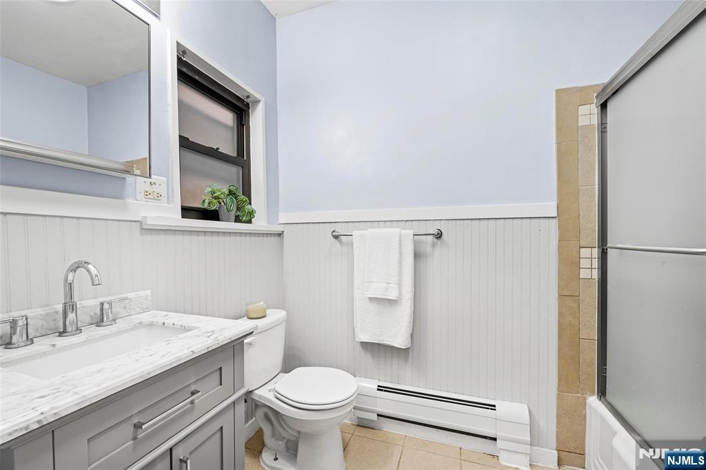 Jersey City, New Jersey, 07306, United States, 9 Bedrooms Bedrooms, ,6 BathroomsBathrooms,Residential,For Sale,1926264