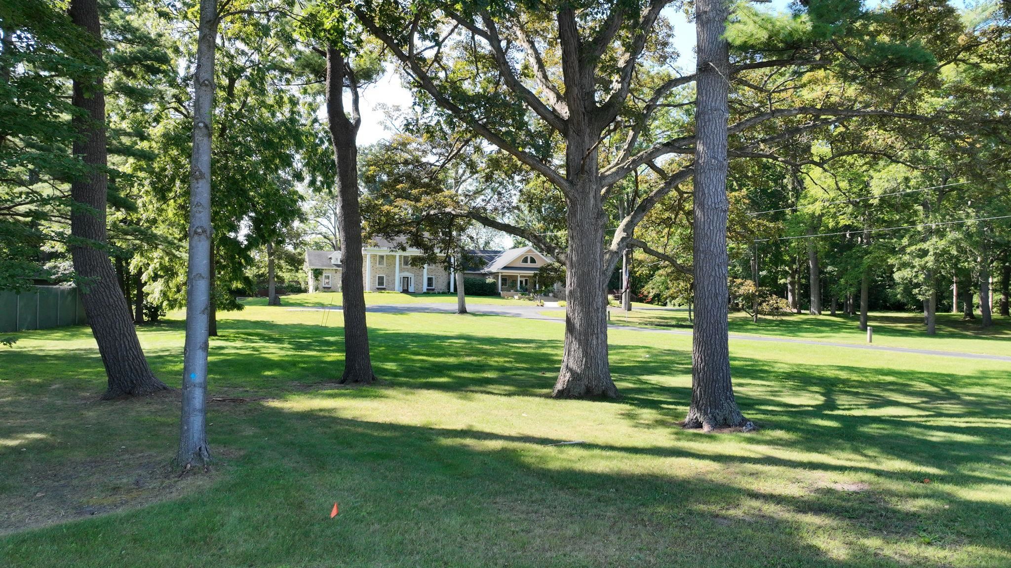 Midland, Michigan, 48640, United States, 9 Bedrooms Bedrooms, ,5 BathroomsBathrooms,Residential,For Sale,1943918