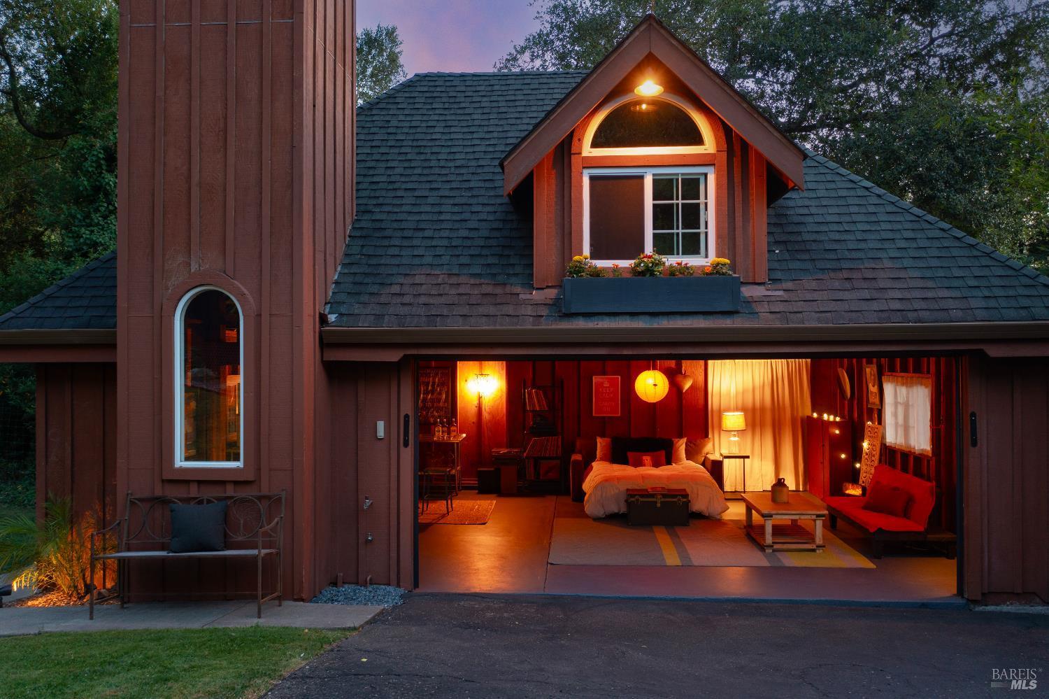 Santa Rosa, California, 95404, United States, 5 Bedrooms Bedrooms, ,4 BathroomsBathrooms,Residential,For Sale,1982692